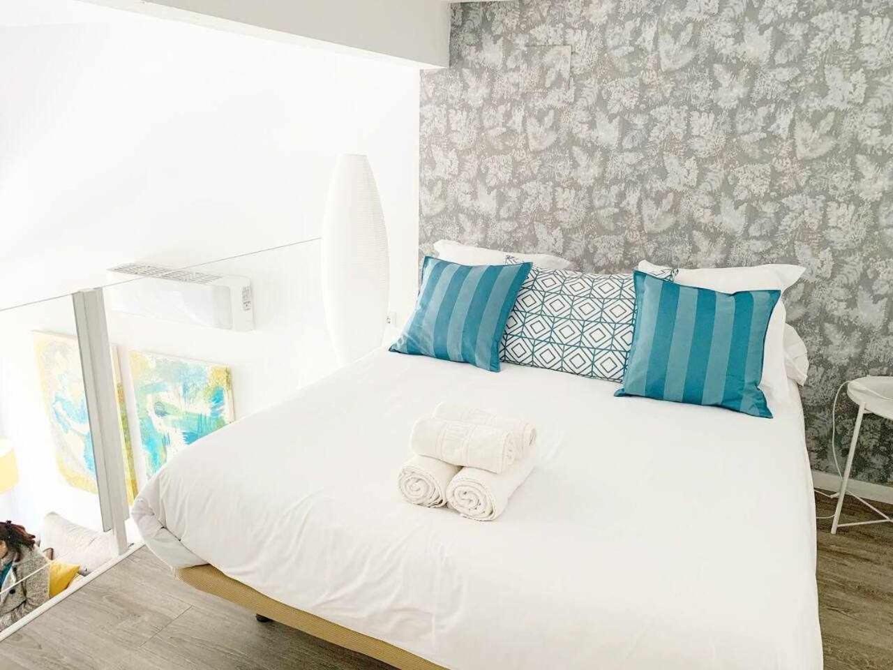 Isg Lovely Duplex Sevilla