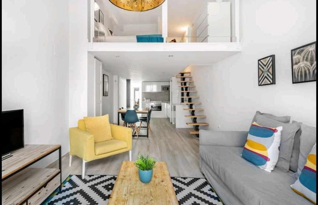 Isg Lovely Duplex Apartamento *