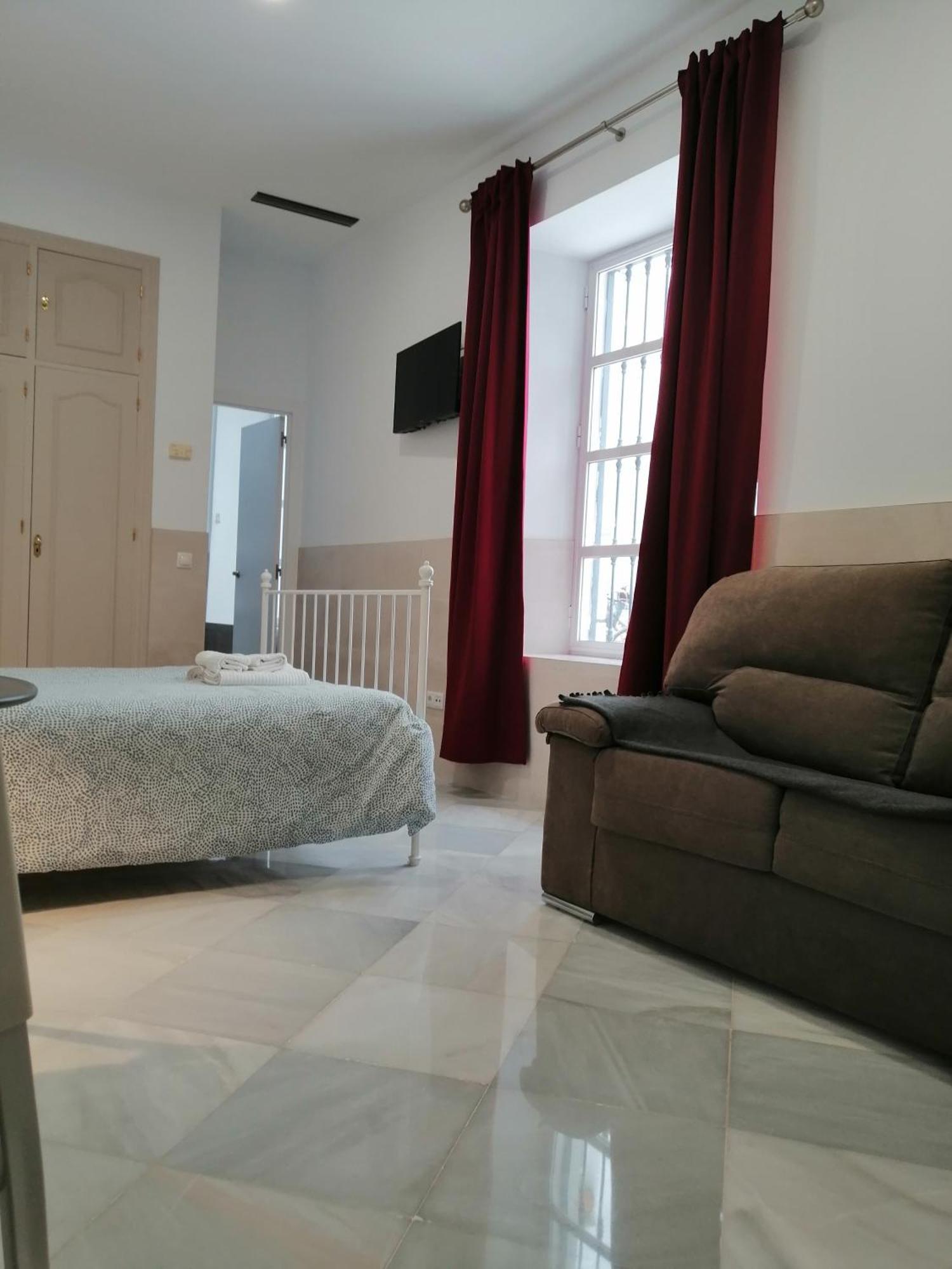 Salotur Tomas De Ibarra Sevilla