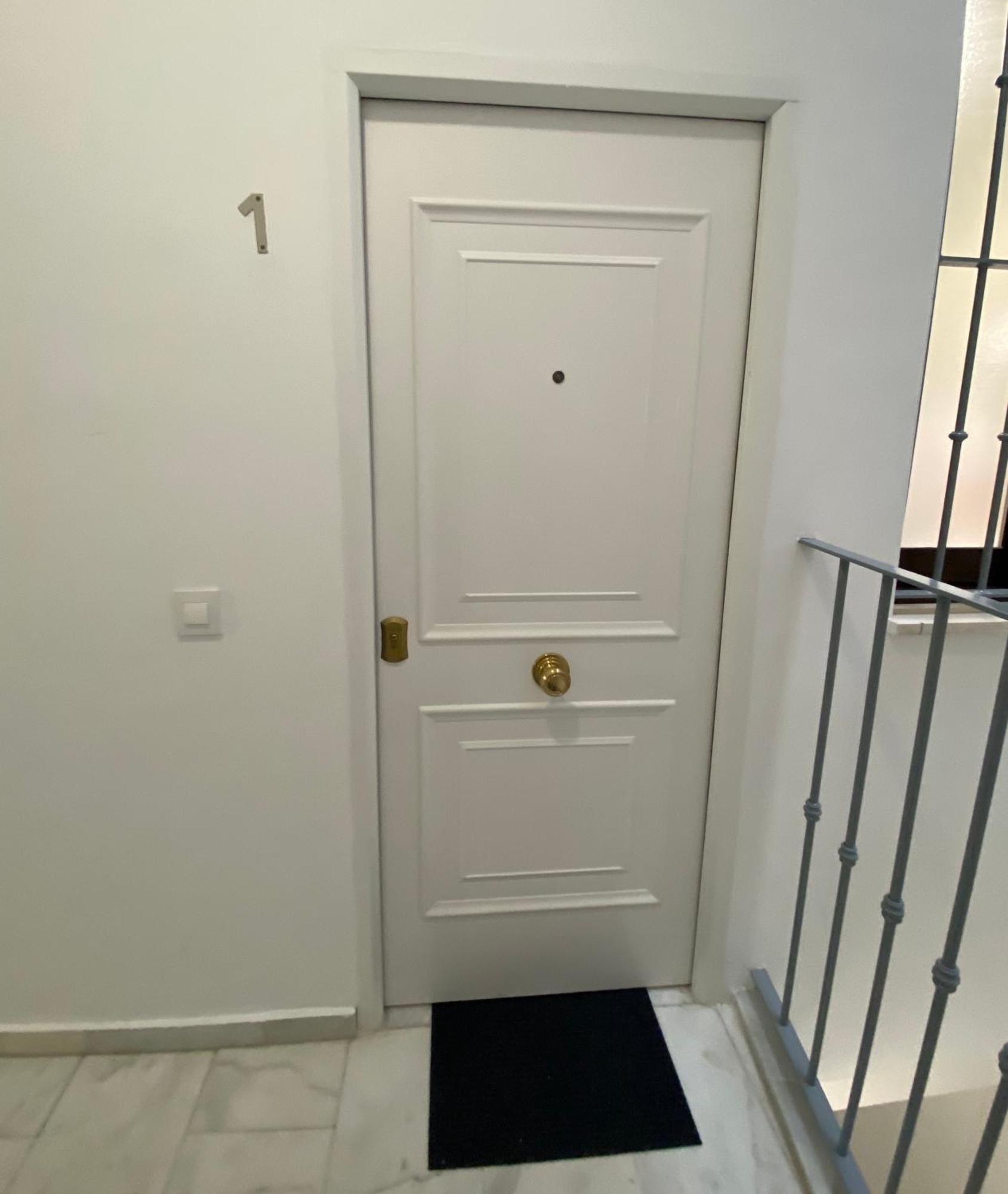 Aym Places Maestranza Apartamento