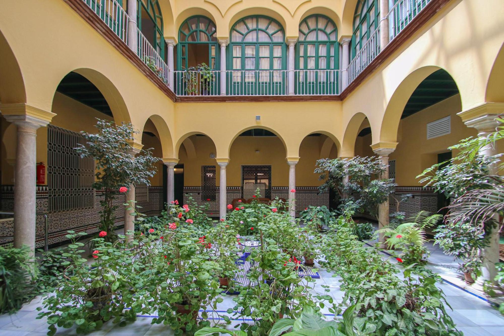 New! Luxurious & Chic Duplex Next To The Cathedral Sevilla