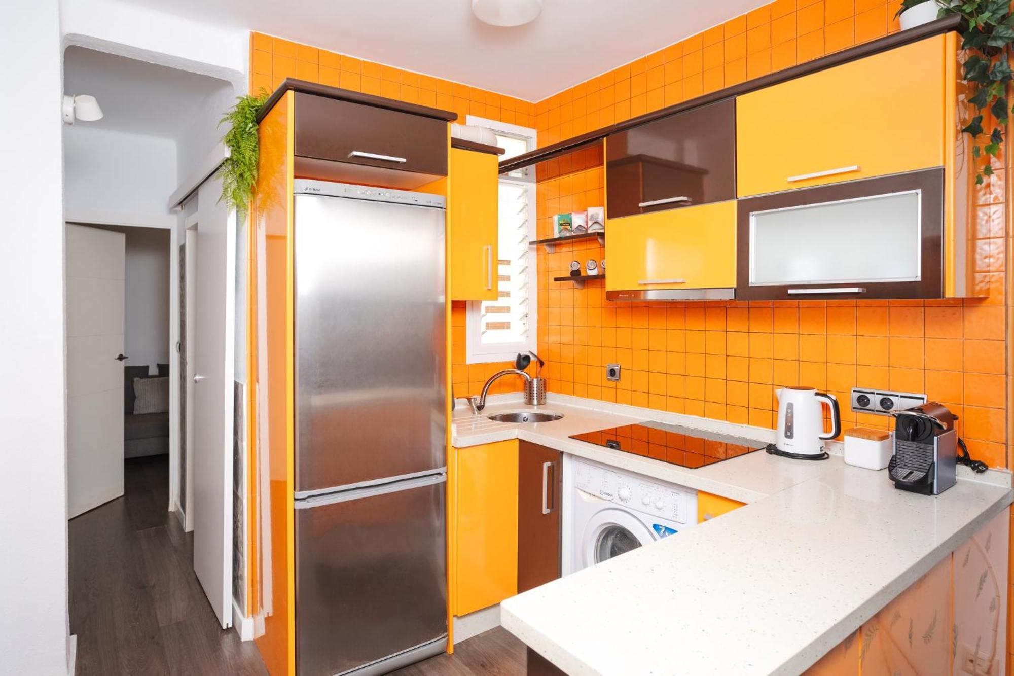 Acogedor Piso Con Balcon Apartamento