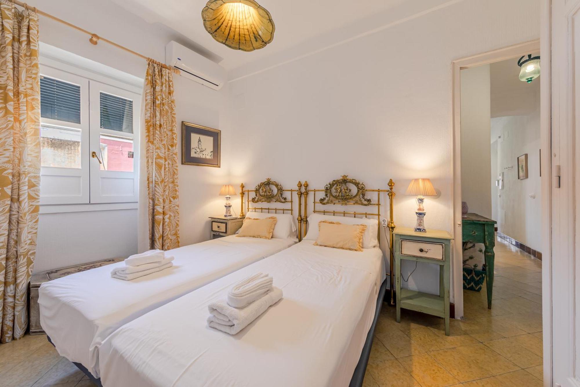 Plaza De Dona Elvira Alcazar Apartamento *