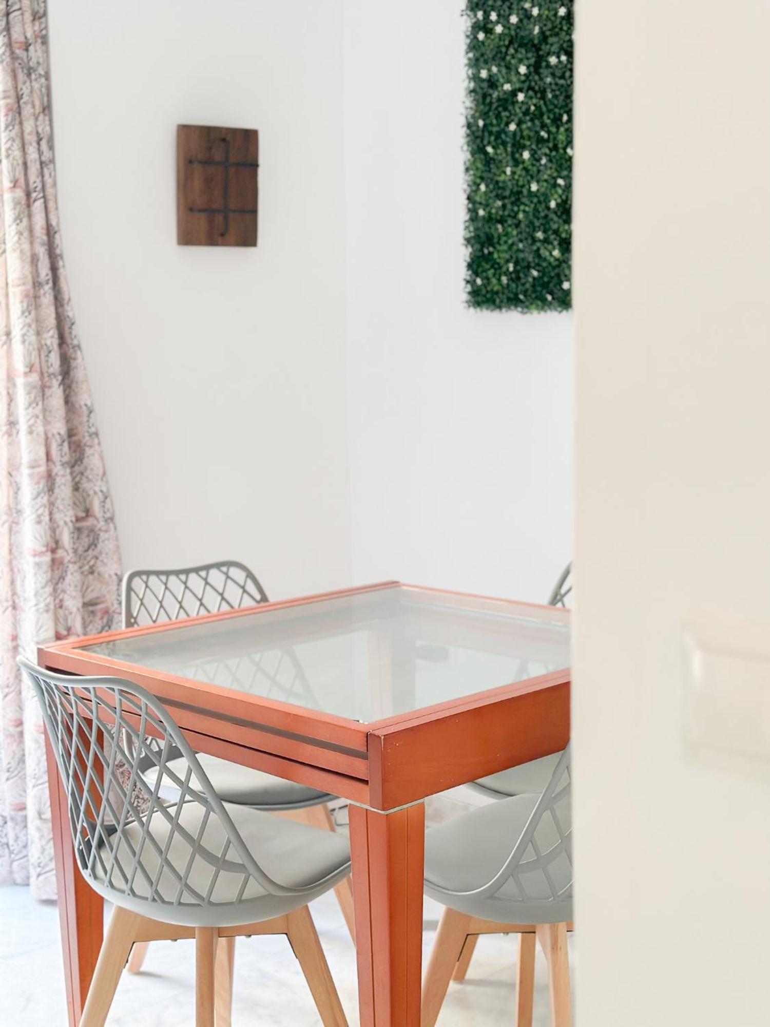 Apartamento Cozy Budget 2br With Ac, 1 Bath, Private Parking Opt *