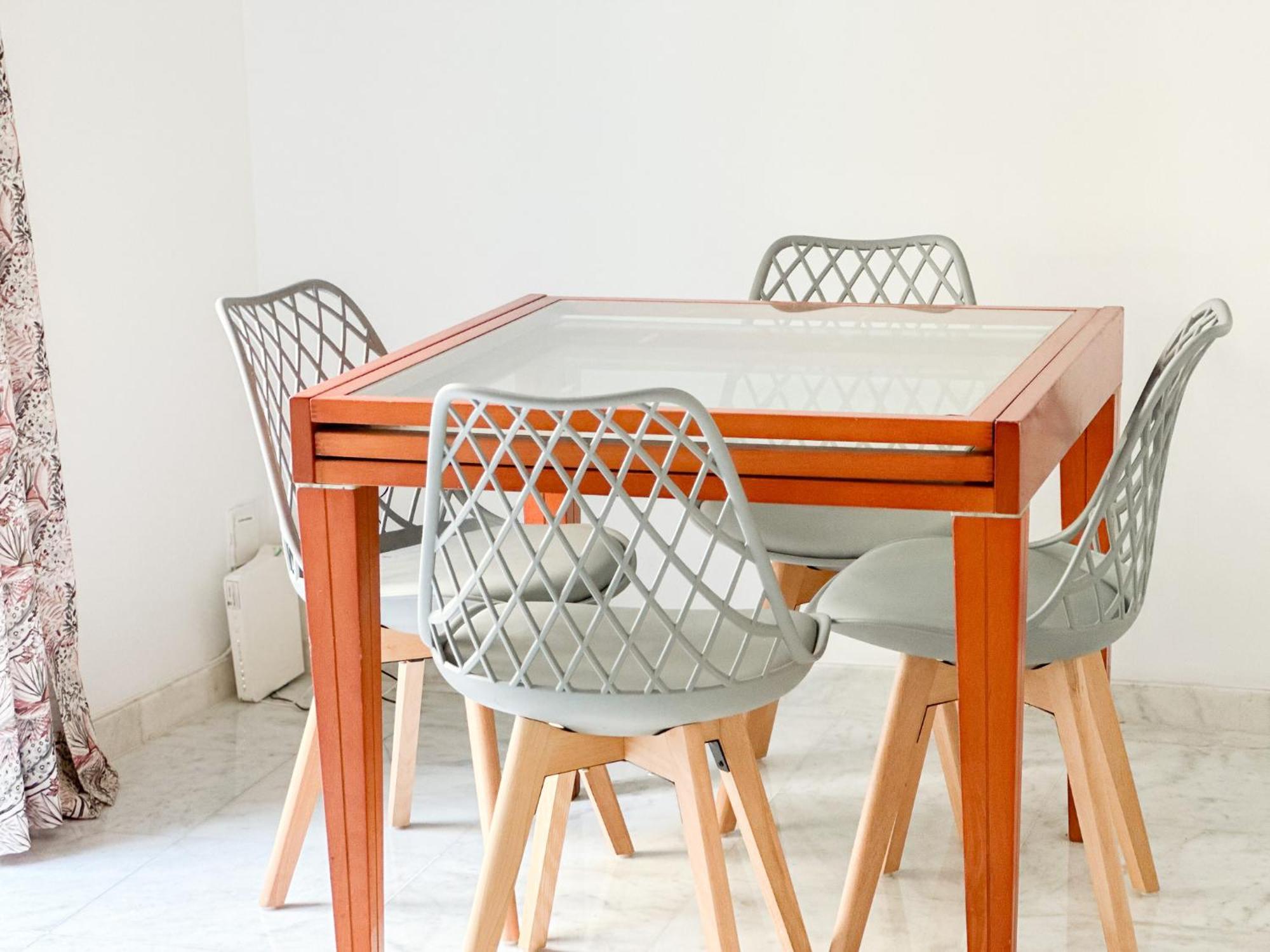 Apartamento Cozy Budget 2br With Ac, 1 Bath, Private Parking Opt *