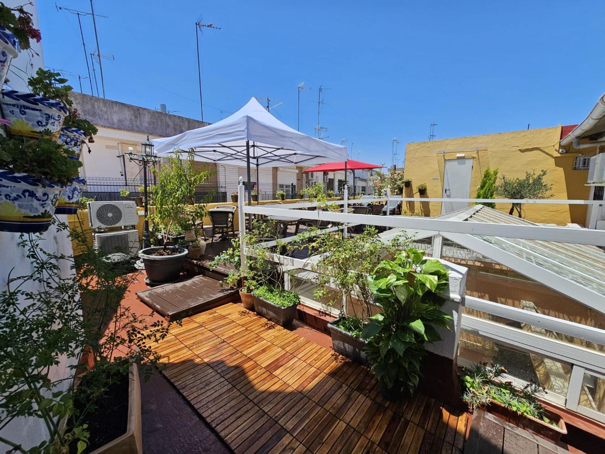 Zaida Hotel *