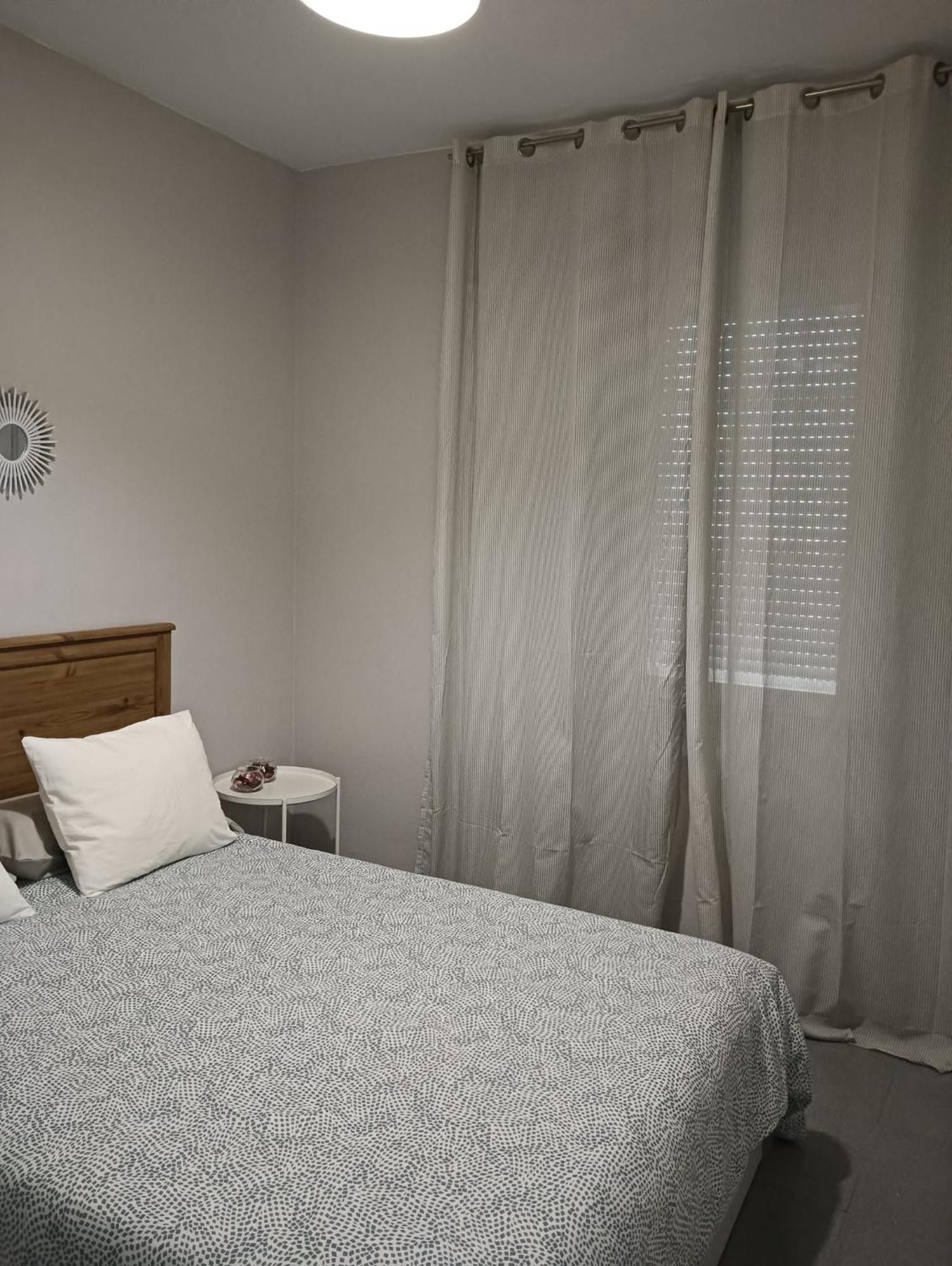 Apartment En El Casco Antiguo Junto Alameda H. Seville