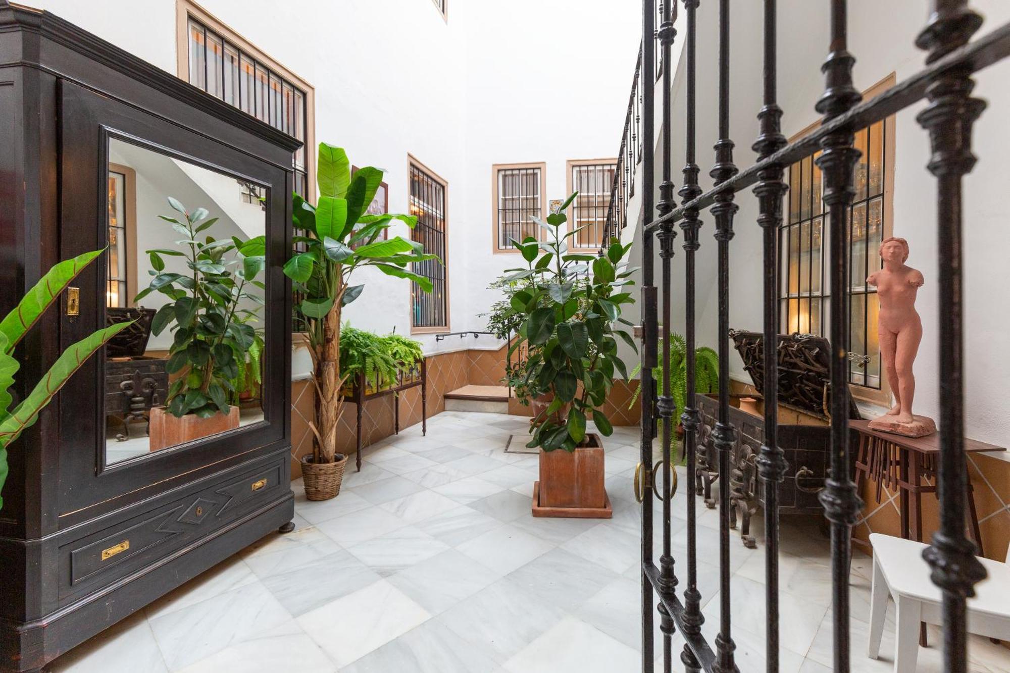 Descubrehome Santa Cruz Terraza Privada Apartamento Sevilla