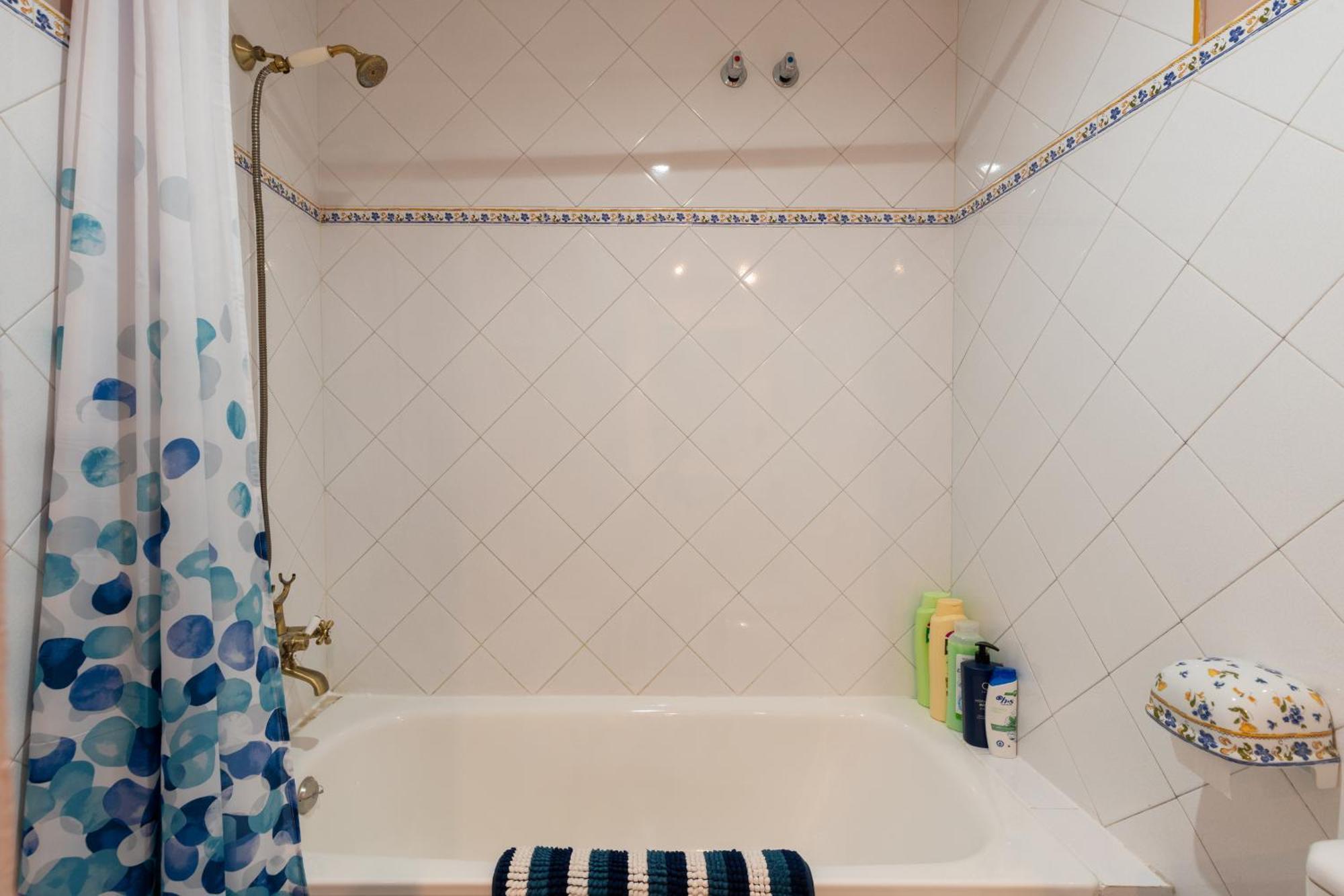 Penthouse!!! Center Of Seville!!! 2 Bedroom + 2 Bath!!! Apartamento *