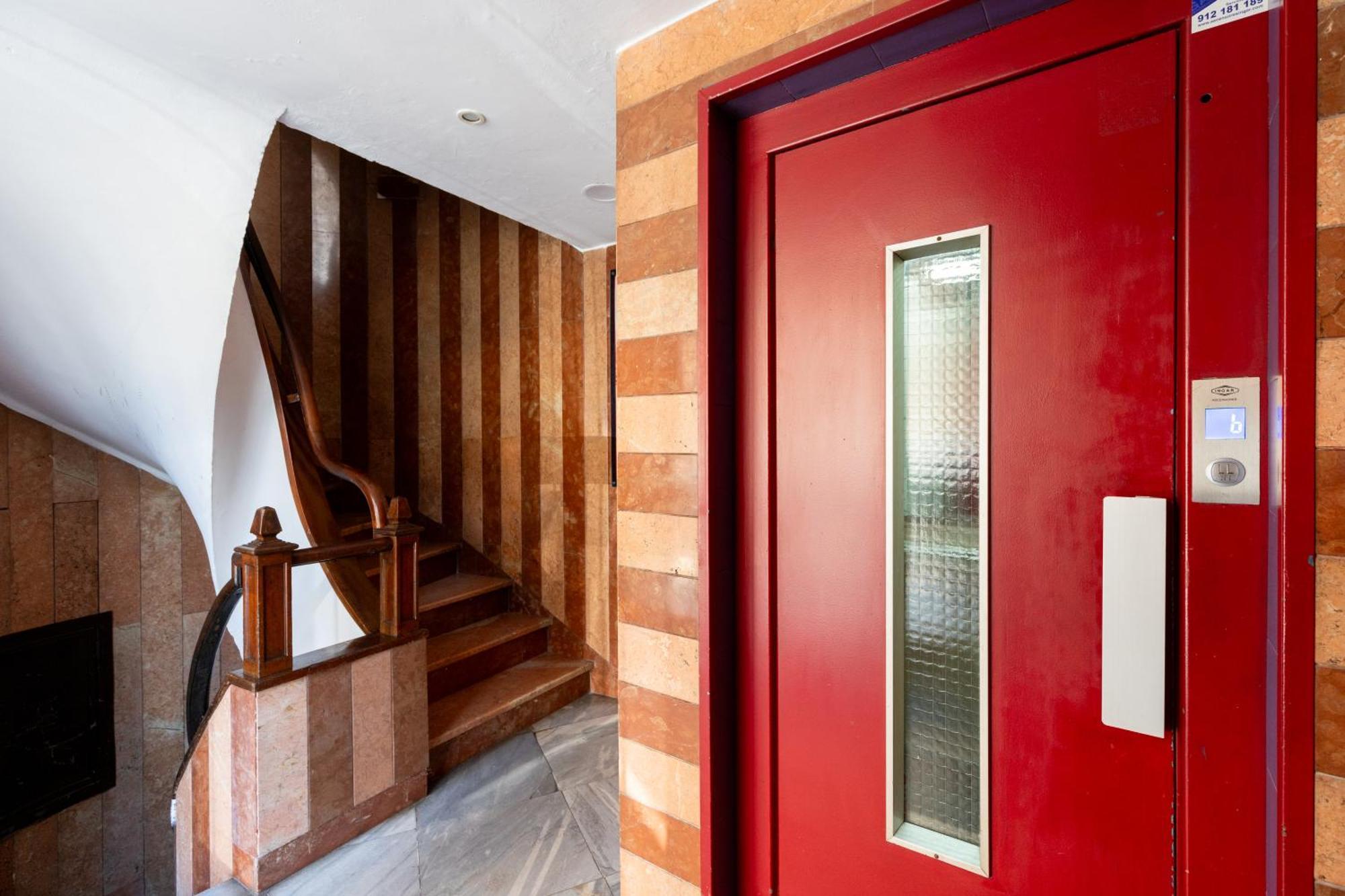 Penthouse!!! Center Of Seville!!! 2 Bedroom + 2 Bath!!! * Sevilla