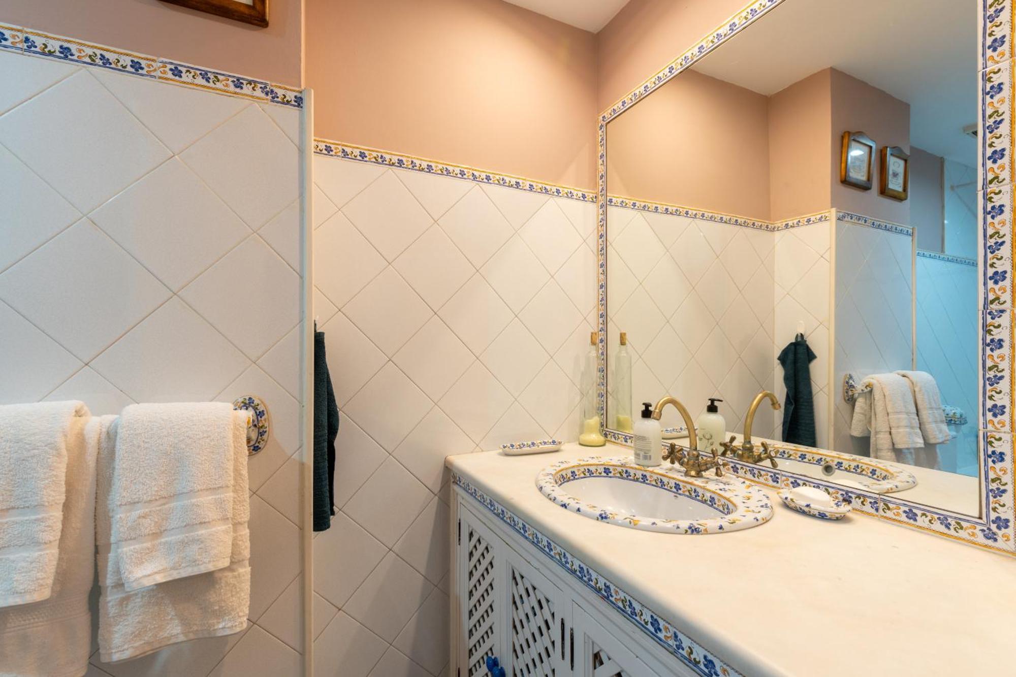Penthouse!!! Center Of Seville!!! 2 Bedroom + 2 Bath!!! * Sevilla