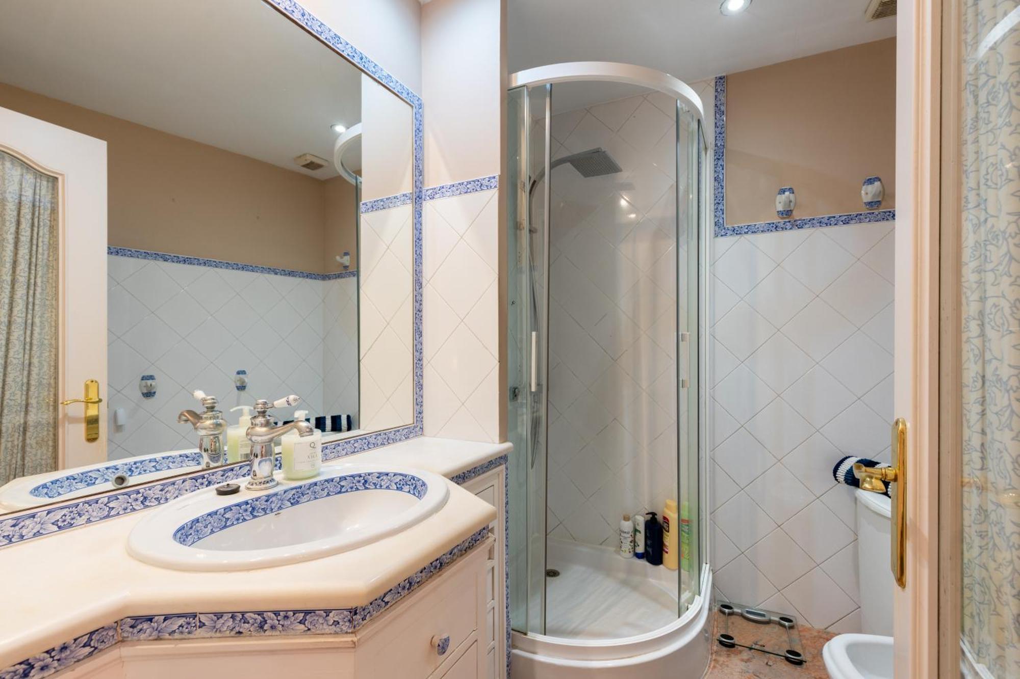 Apartamento Penthouse!!! Center Of Seville!!! 2 Bedroom + 2 Bath!!!