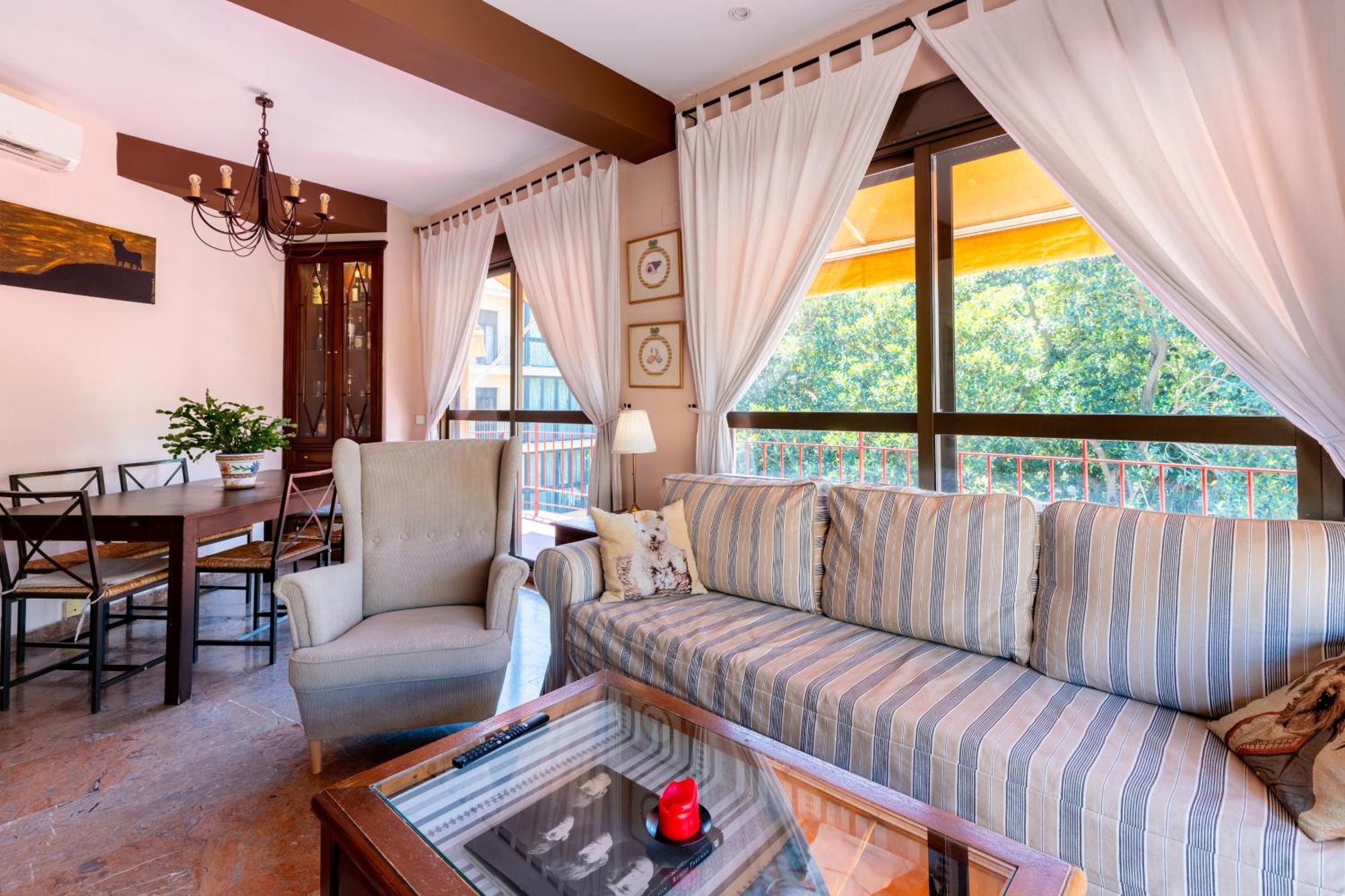 Apartamento Penthouse!!! Center Of Seville!!! 2 Bedroom + 2 Bath!!! *