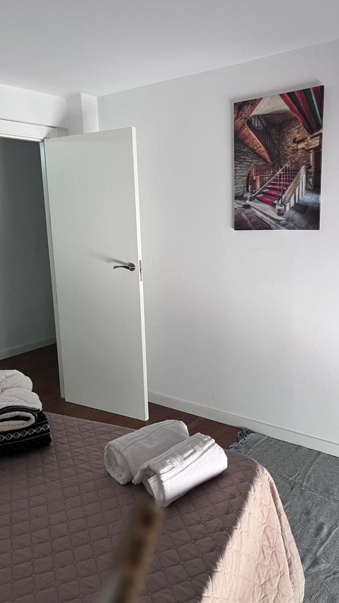 Hiniesta Centro Apartamento