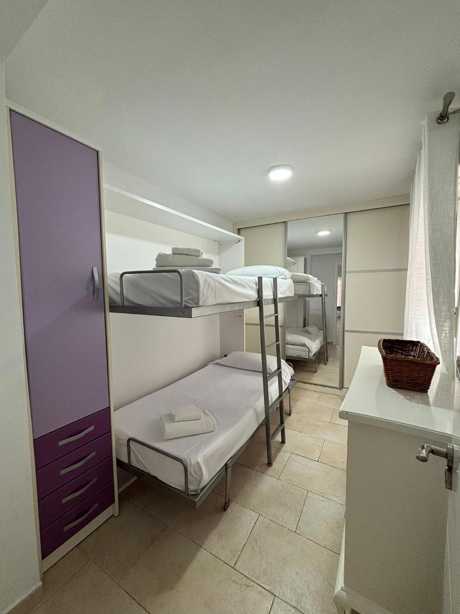 Panther Pureza Apartment Seville