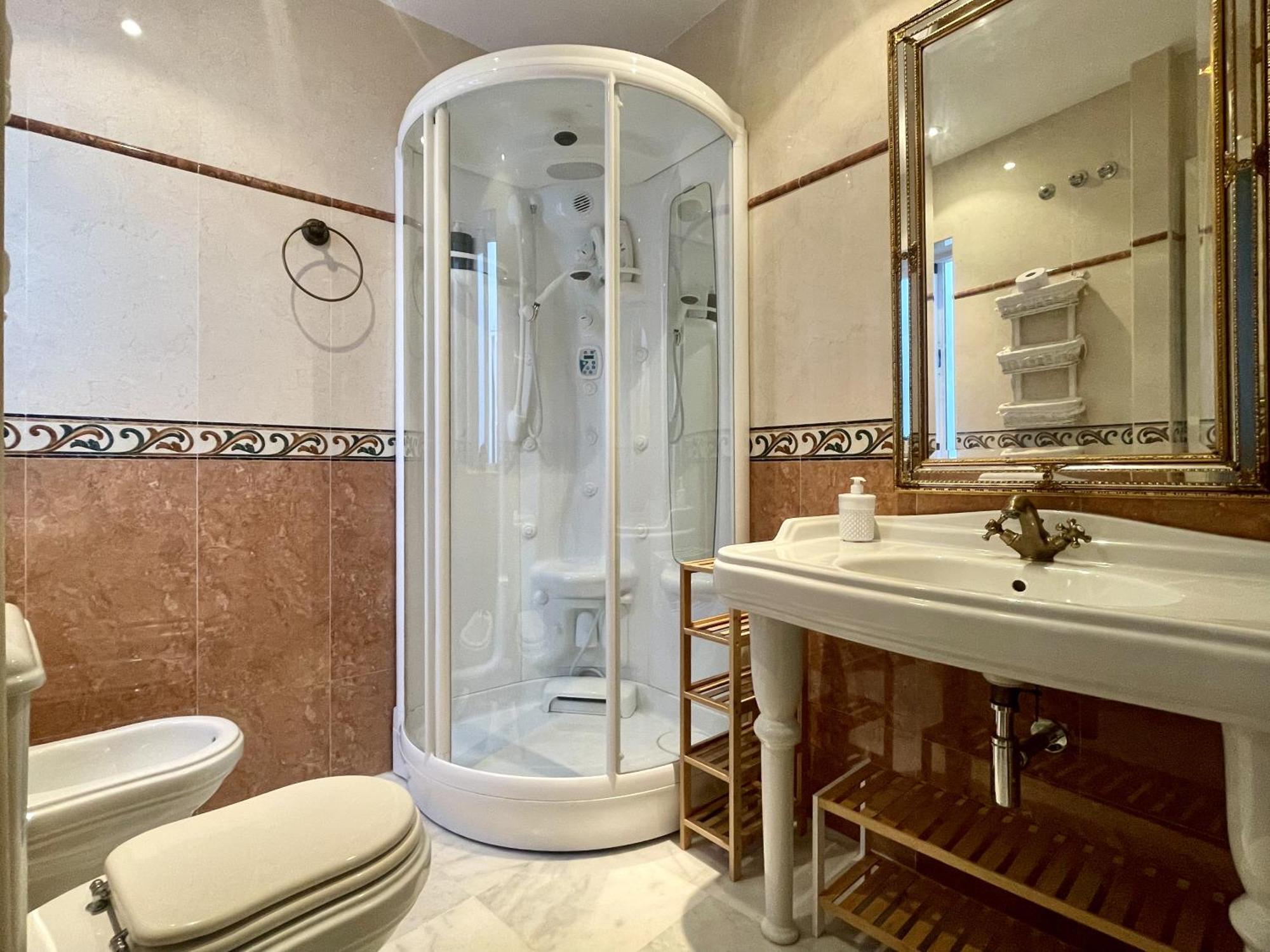 Eva Recommends Chicarreros Sevilla