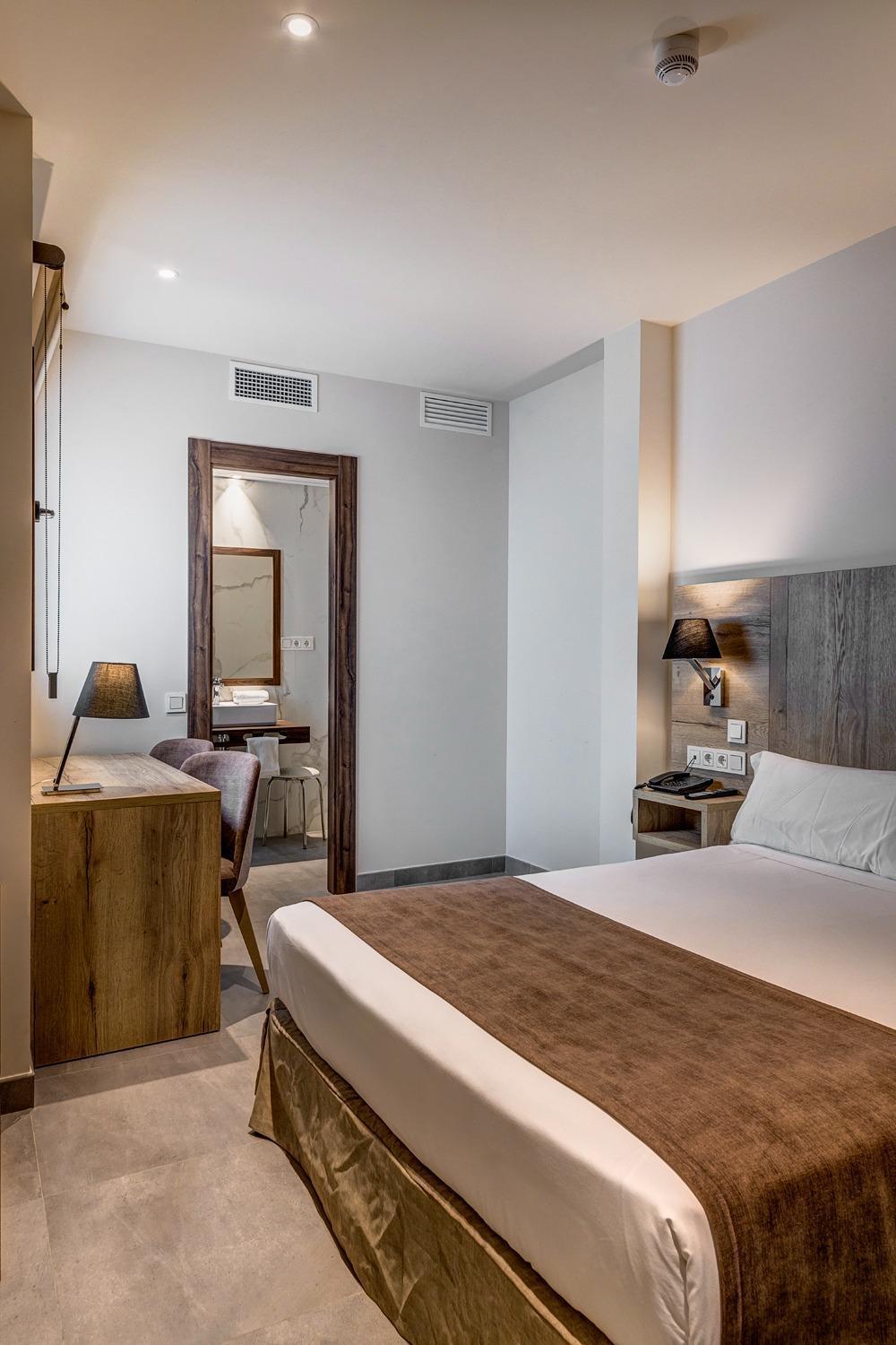 Hotel Av La Florida