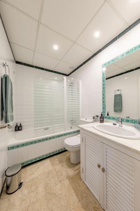 Avanti Hercules Apartment Seville