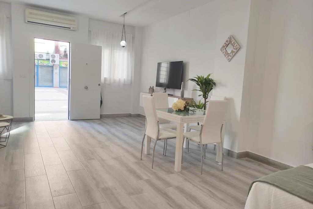 Railway - Apartment Seville