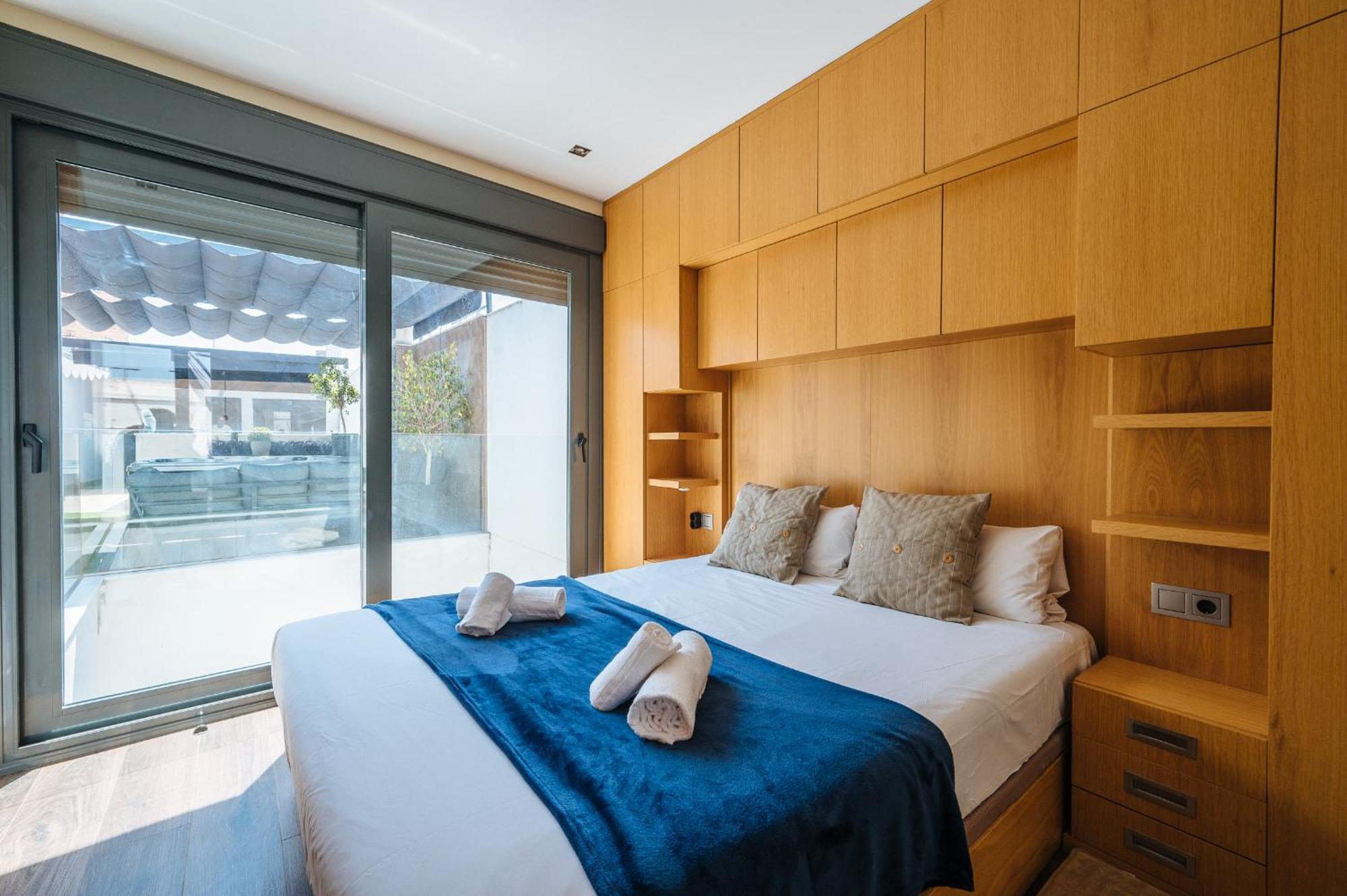 Elegant Duplex 3 Master Bedrooms And Private * Sevilla
