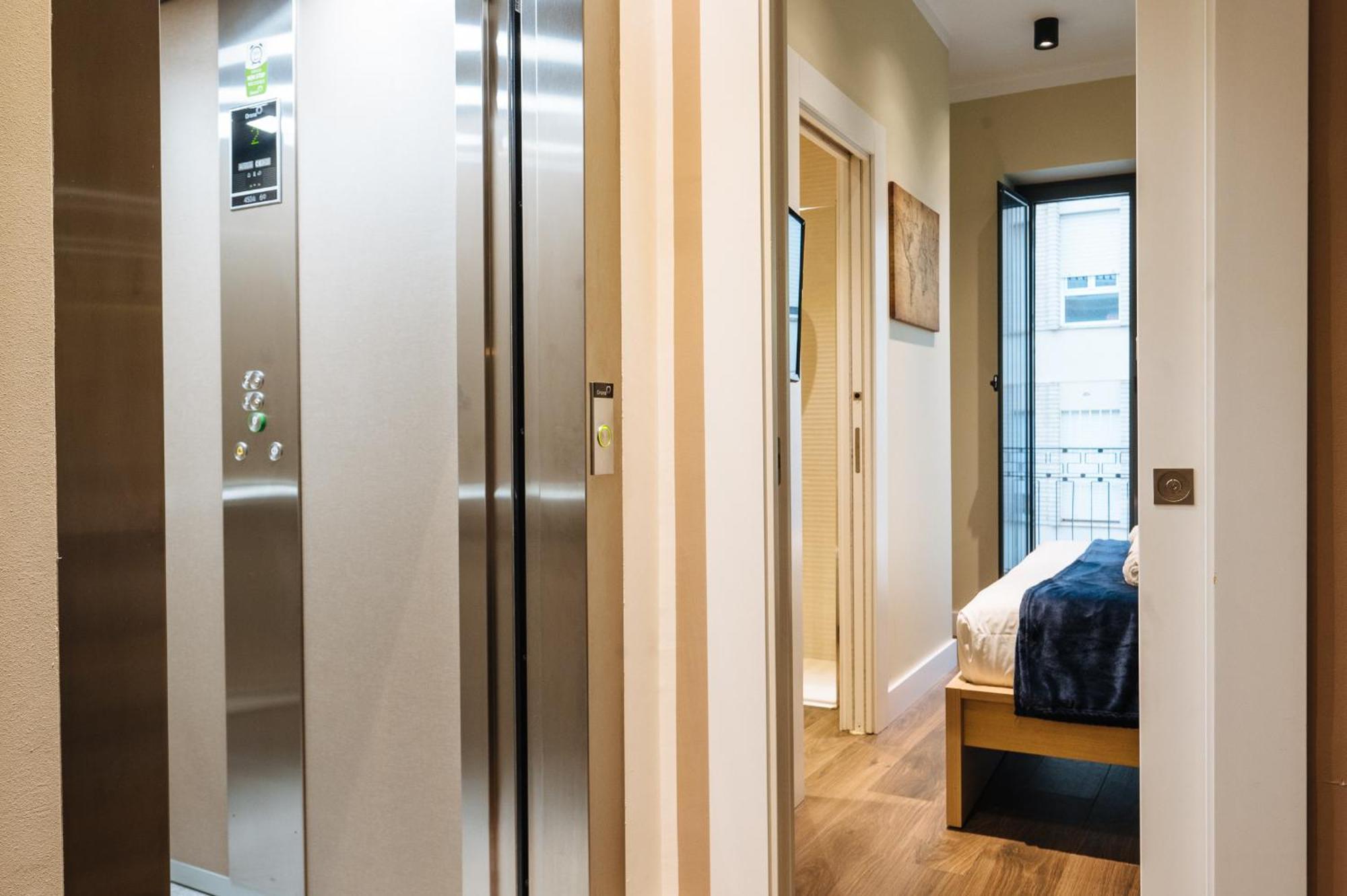 Elegant Duplex 3 Master Bedrooms And Private Sevilla