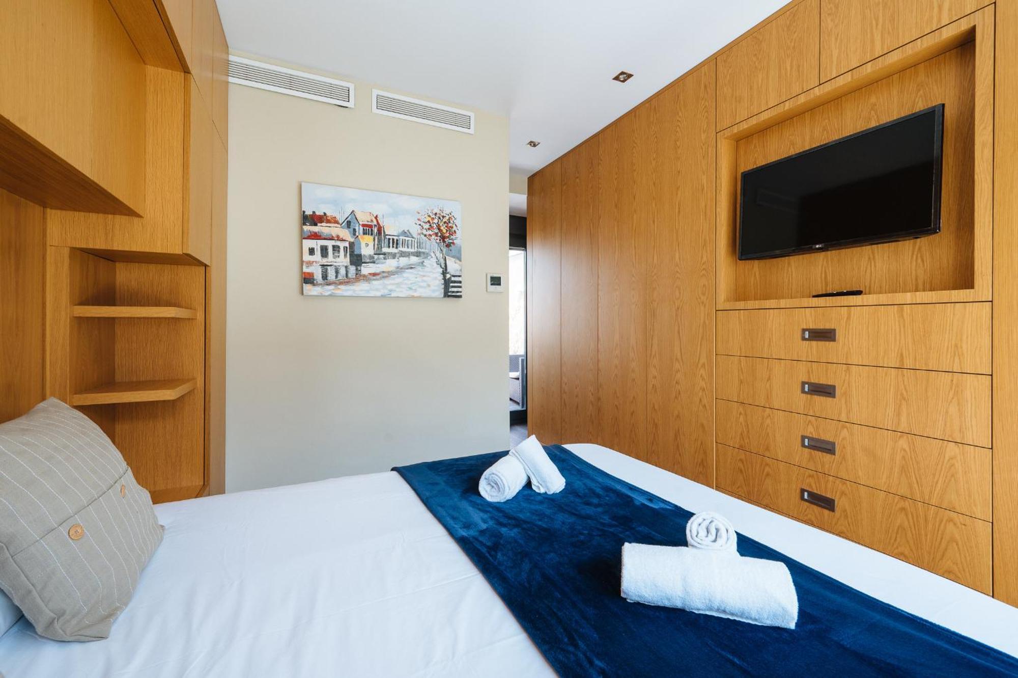 Elegant Duplex 3 Master Bedrooms And Private Sevilla