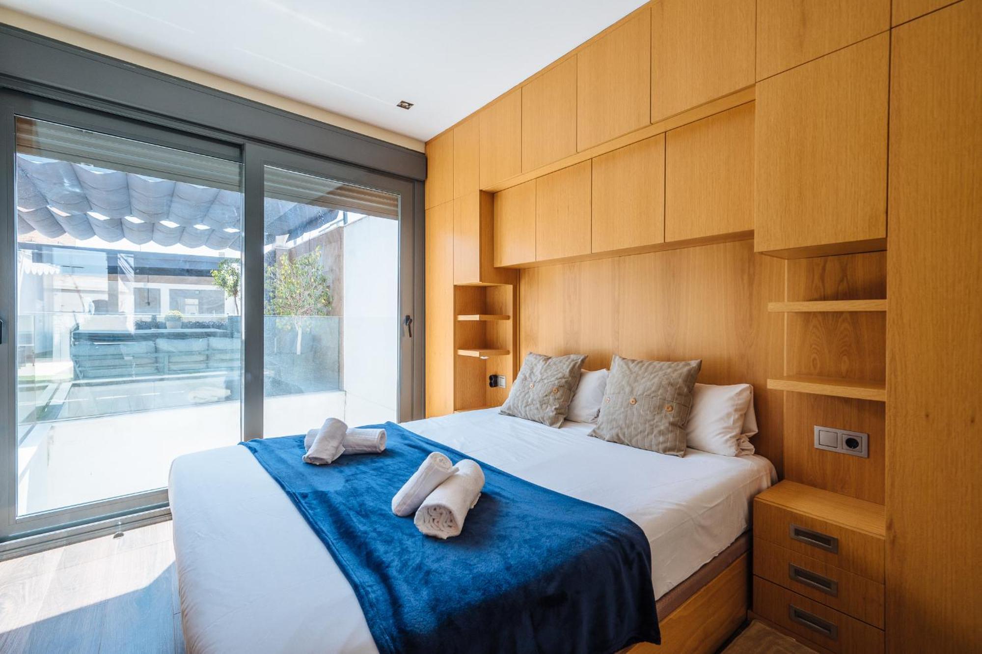 Elegant Duplex 3 Master Bedrooms And Private Sevilla
