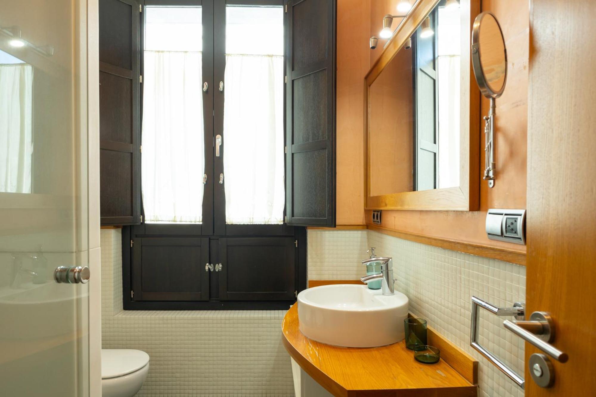 La Maestranza Charming One Or Two Bedrooms By Ocityzen