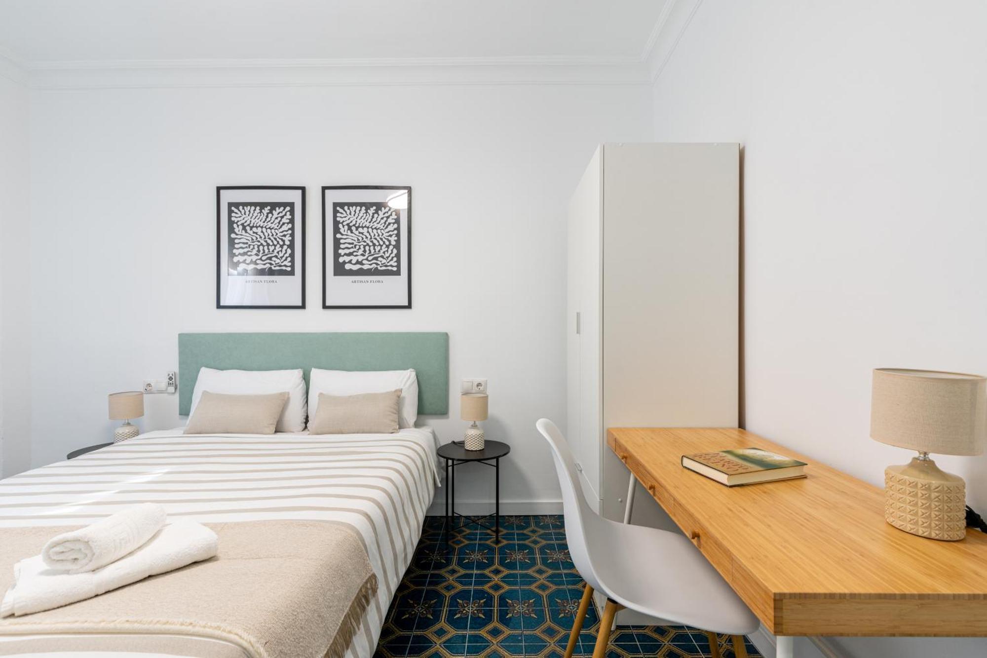 Piso Elegante Y Nuevo De 3 Y 2 Banos Apartment Seville