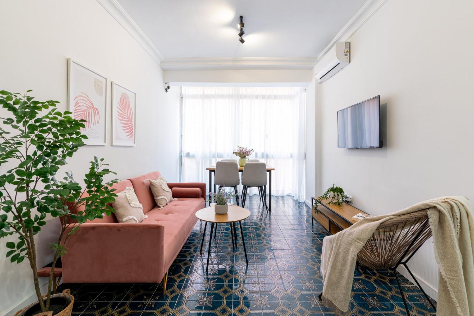 Apartment Piso Elegante Y Nuevo De 3 Y 2 Banos *