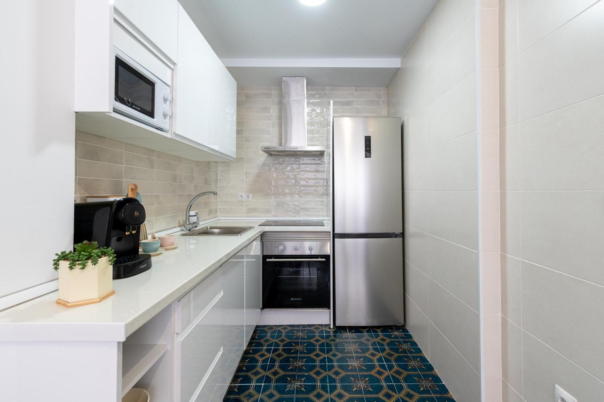 Piso Elegante Y Nuevo De 3 Y 2 Banos Apartment *
