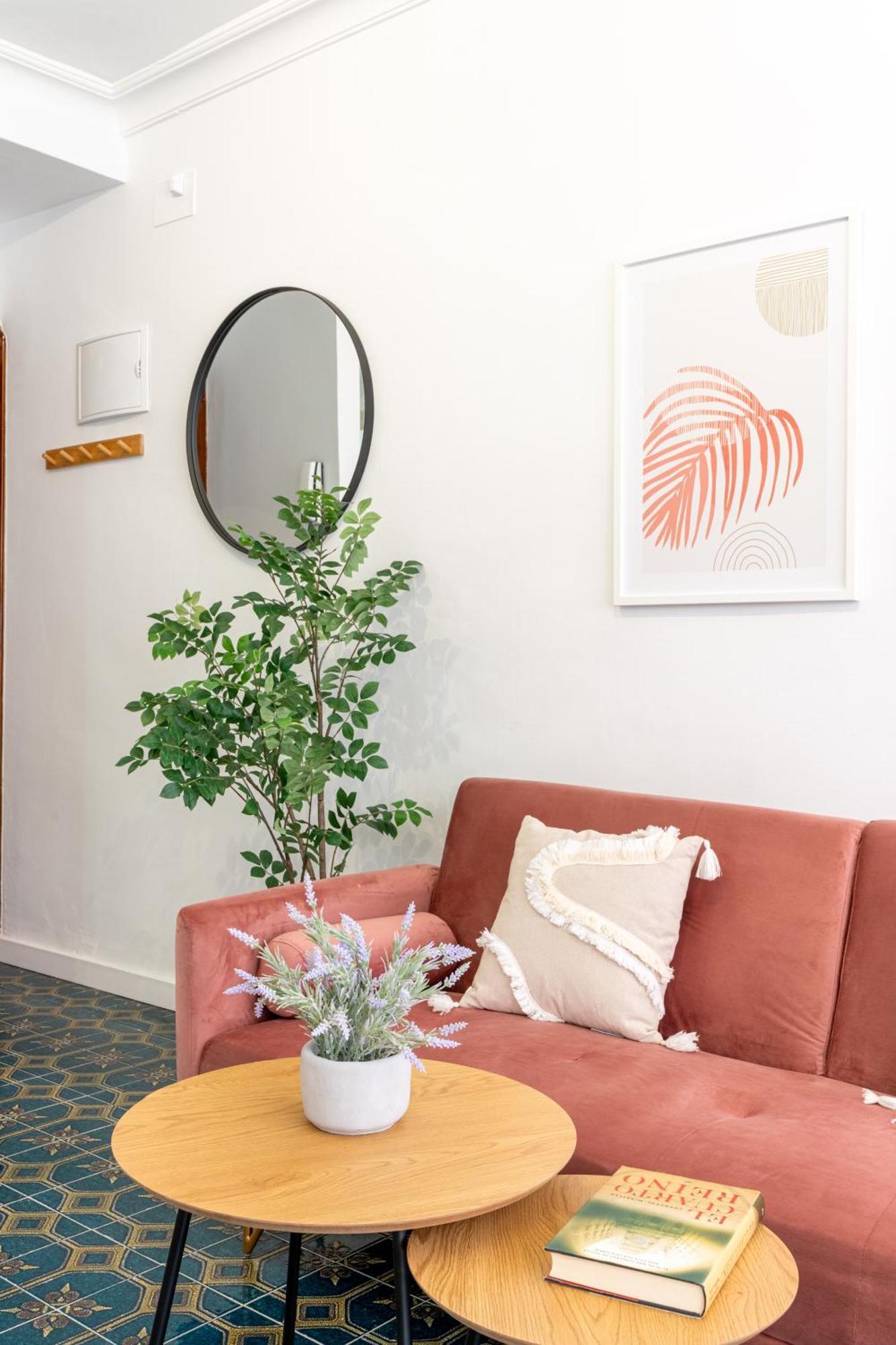 Piso Elegante Y Nuevo De 3 Y 2 Banos Apartment Seville