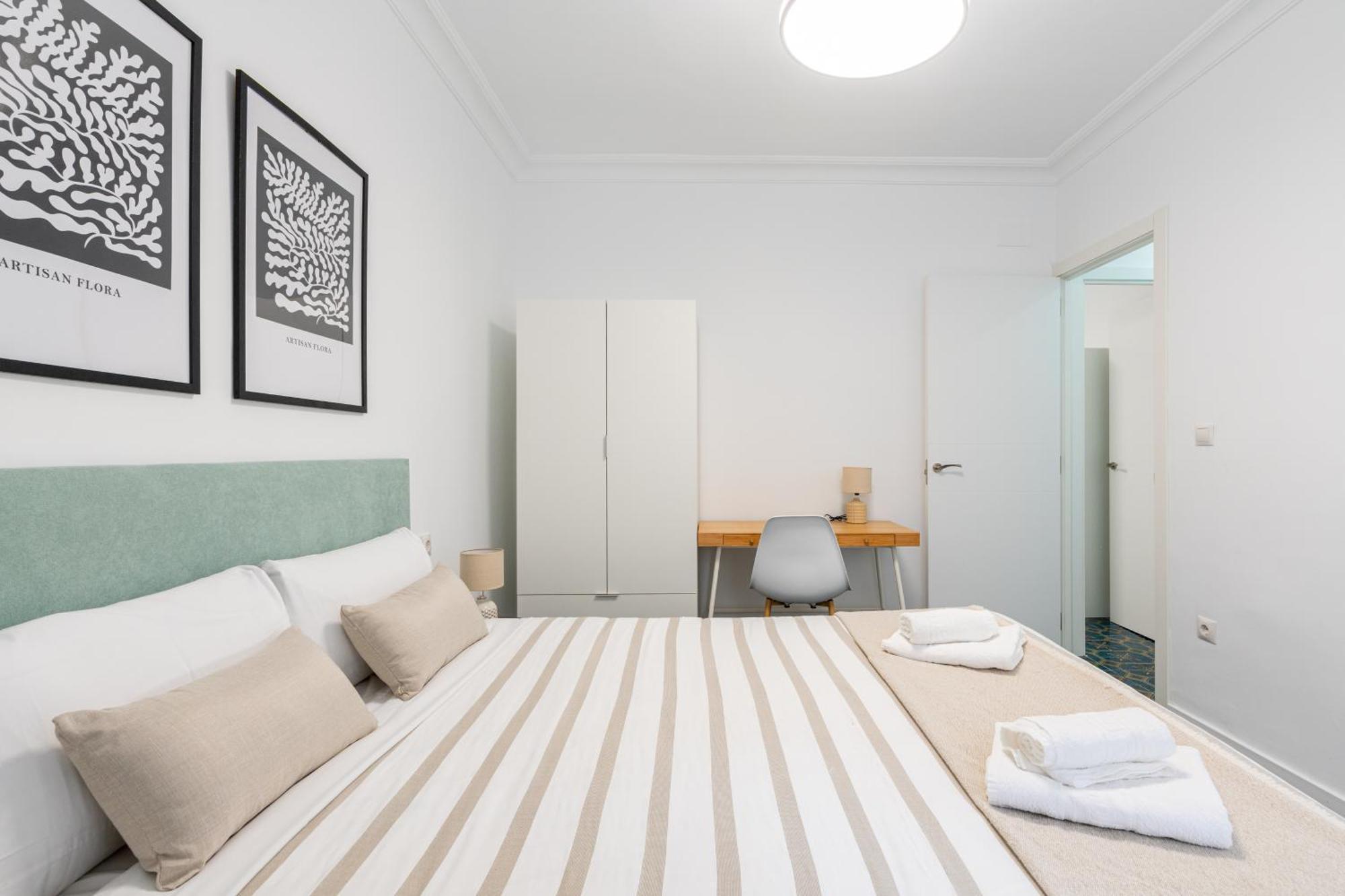 Apartment Piso Elegante Y Nuevo De 3 Y 2 Banos Seville