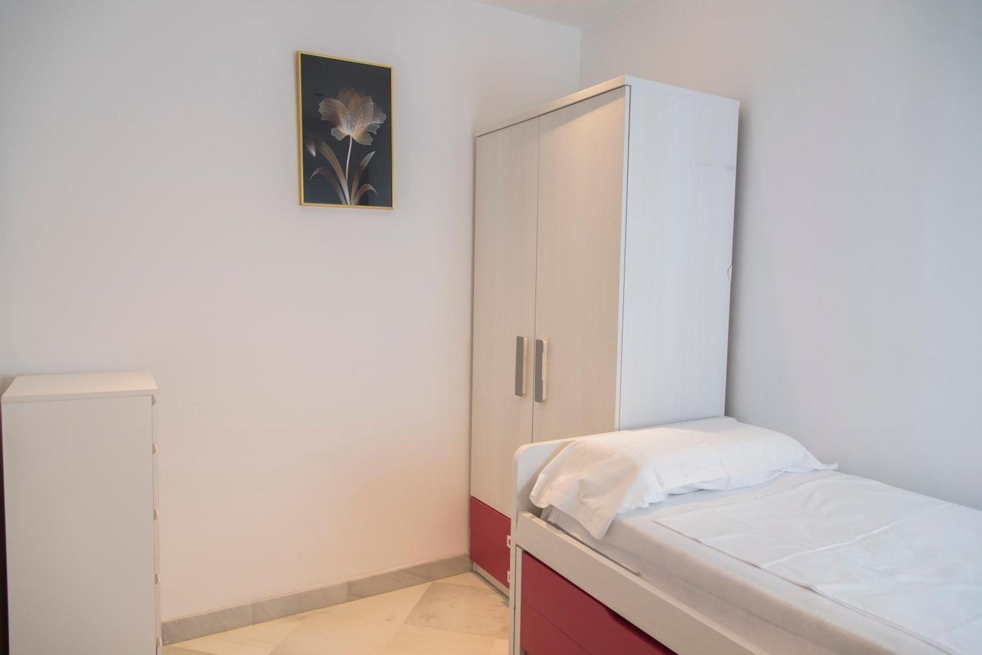 Nightinsevilla Bailen Free Parking Seville