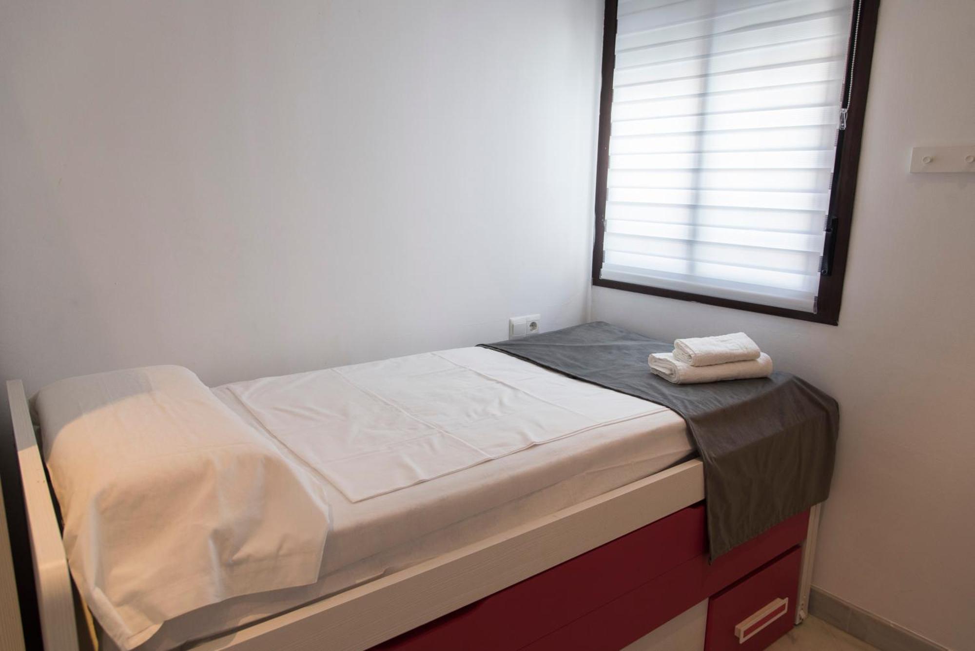 Nightinsevilla Bailen Free Parking Apartment