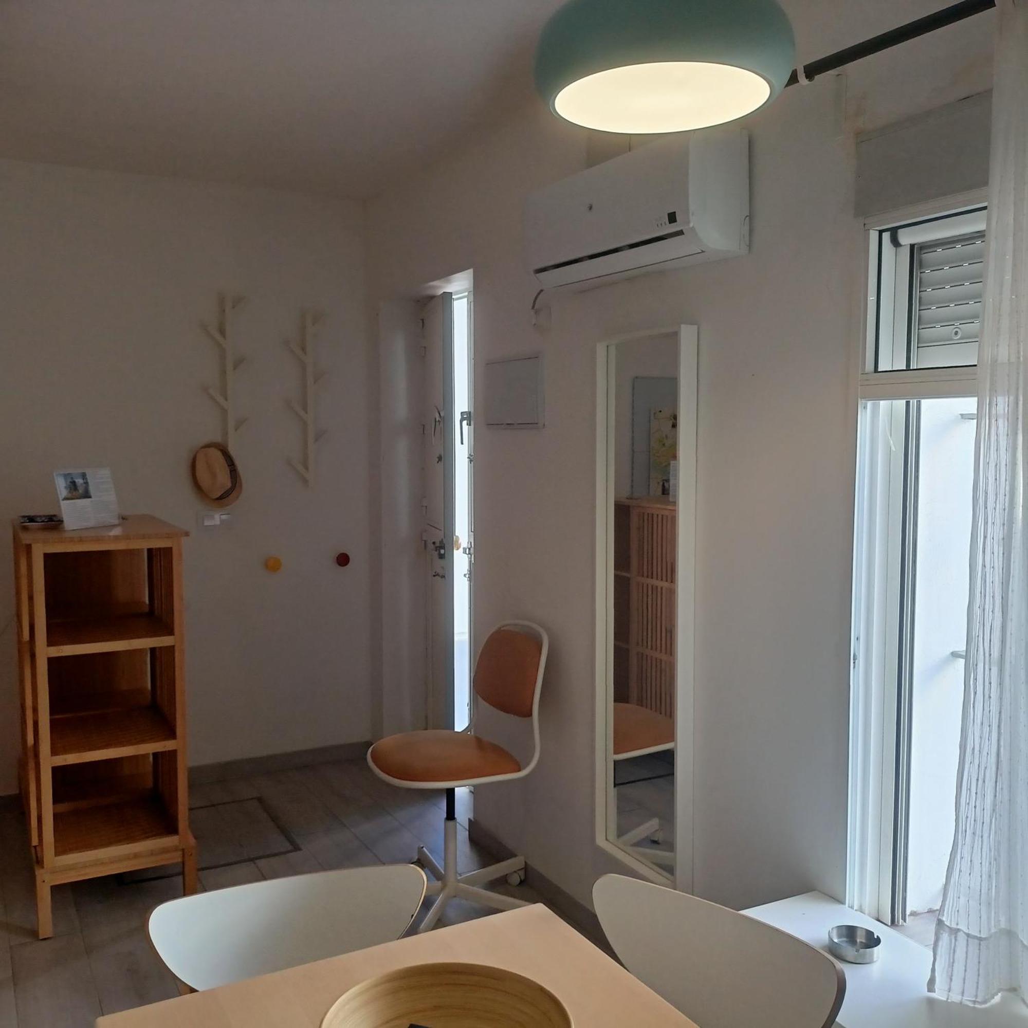 La Casa De Viajantes * Sevilla