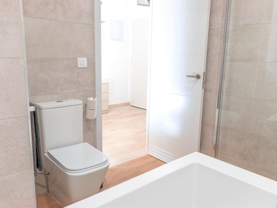 Acogedor Estudio En Triana Con Jacuzzi Y Wifi Seville