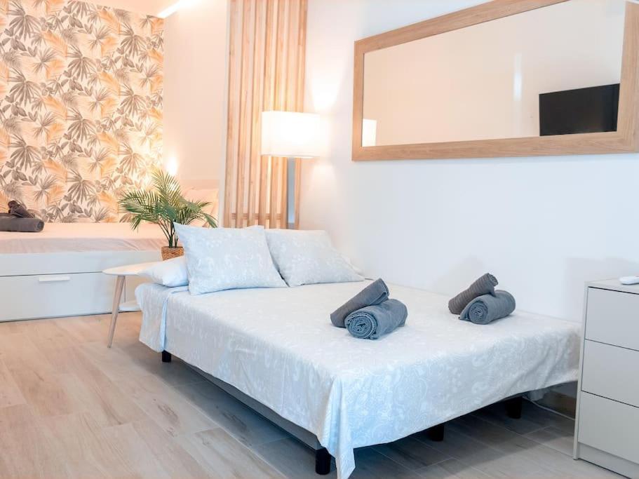 Apartamento Acogedor Estudio En Triana Con Jacuzzi Y Wifi
