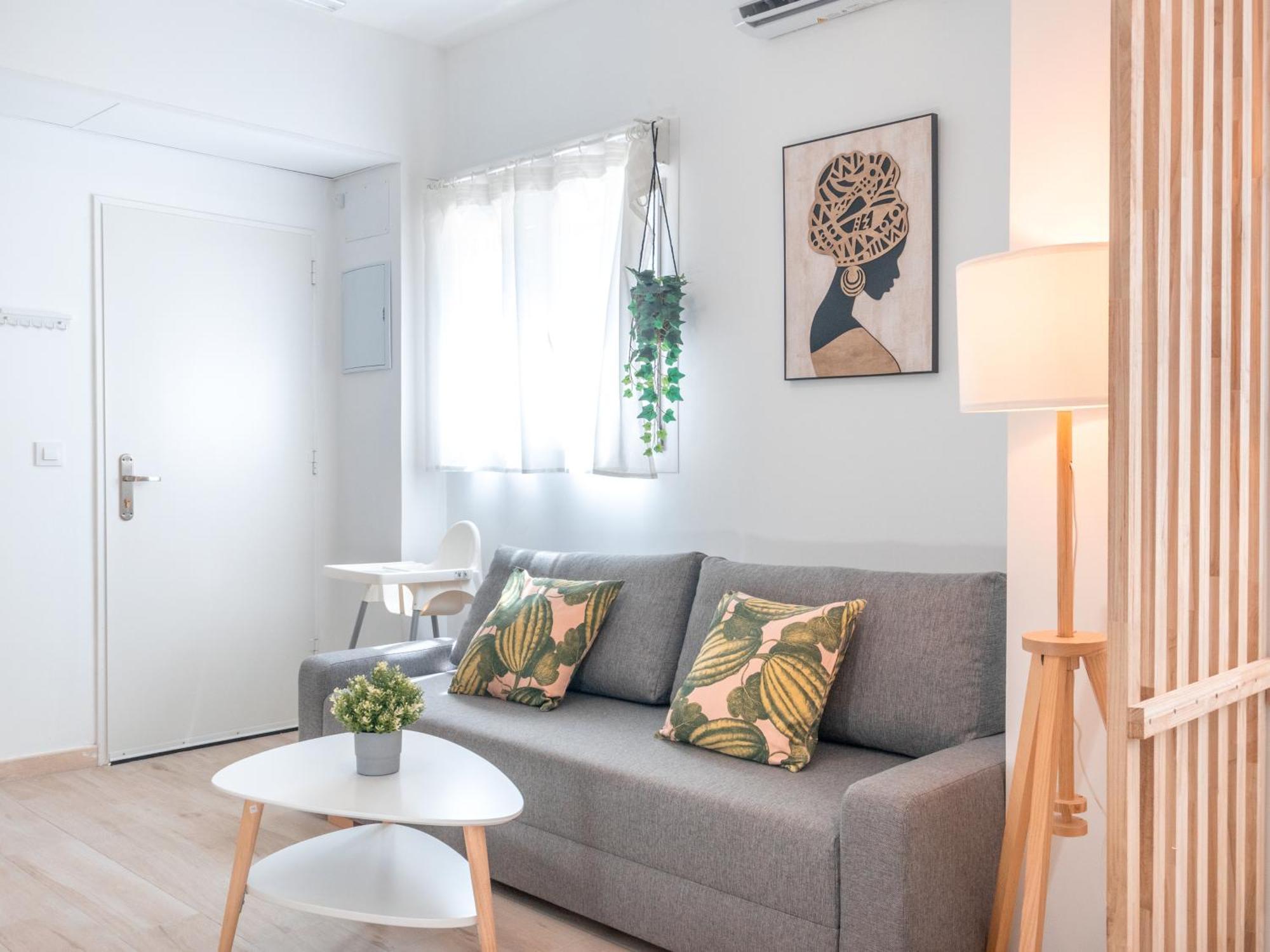 Estudio Jacuzzi Con Encanto En Triana * Seville