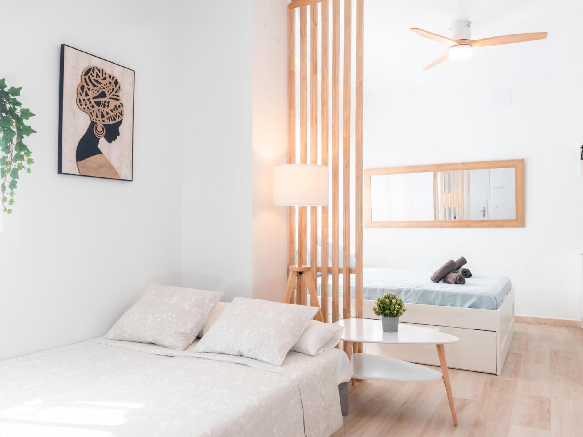 Estudio Jacuzzi Con Encanto En Triana Apartment