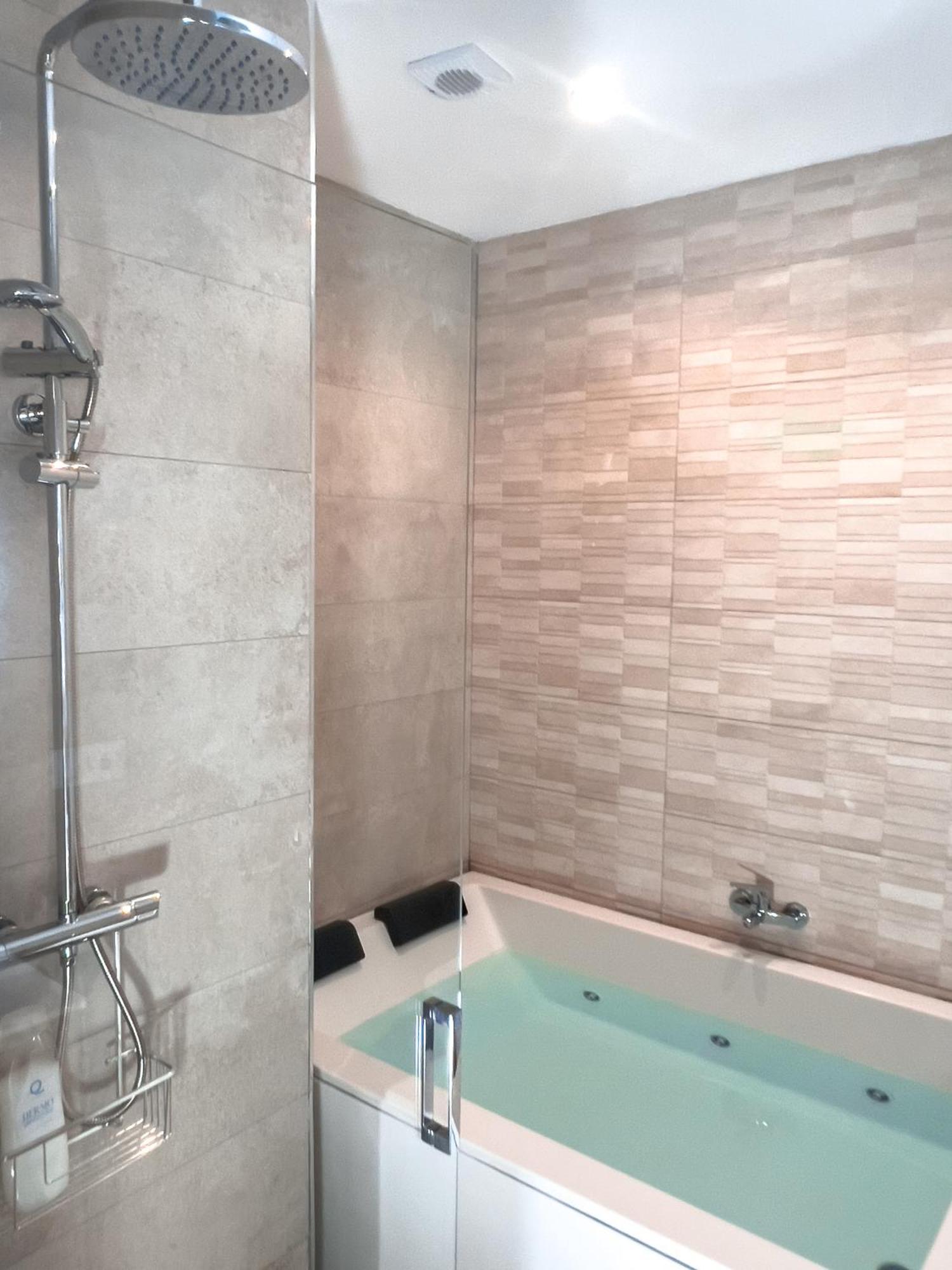 Apartment Estudio Jacuzzi Con Encanto En Triana Seville