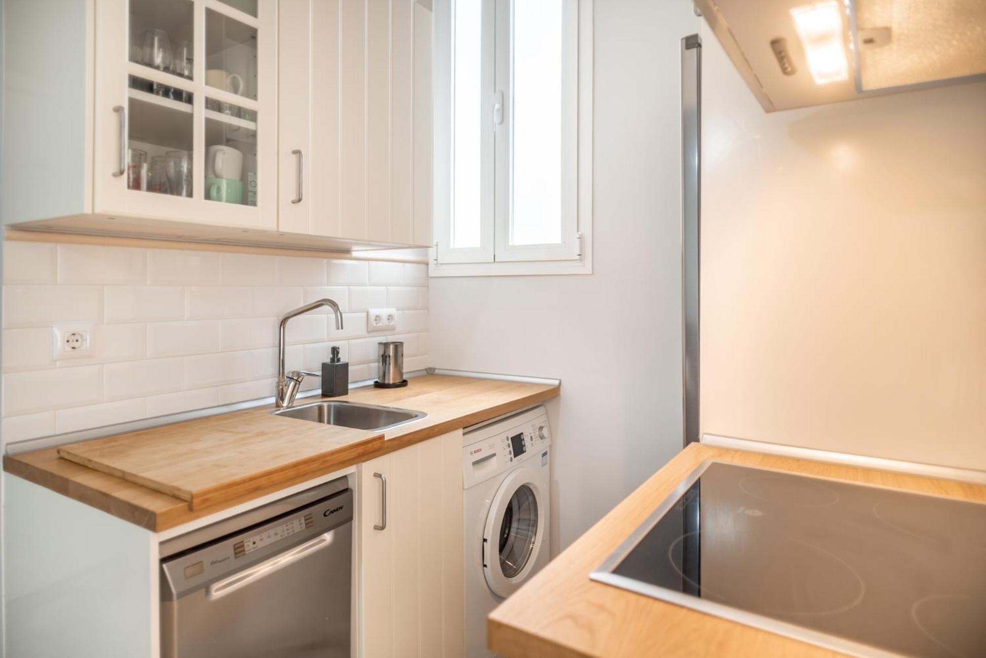 Beautiful And Bright- 1bd 1bth- Center * Sevilla