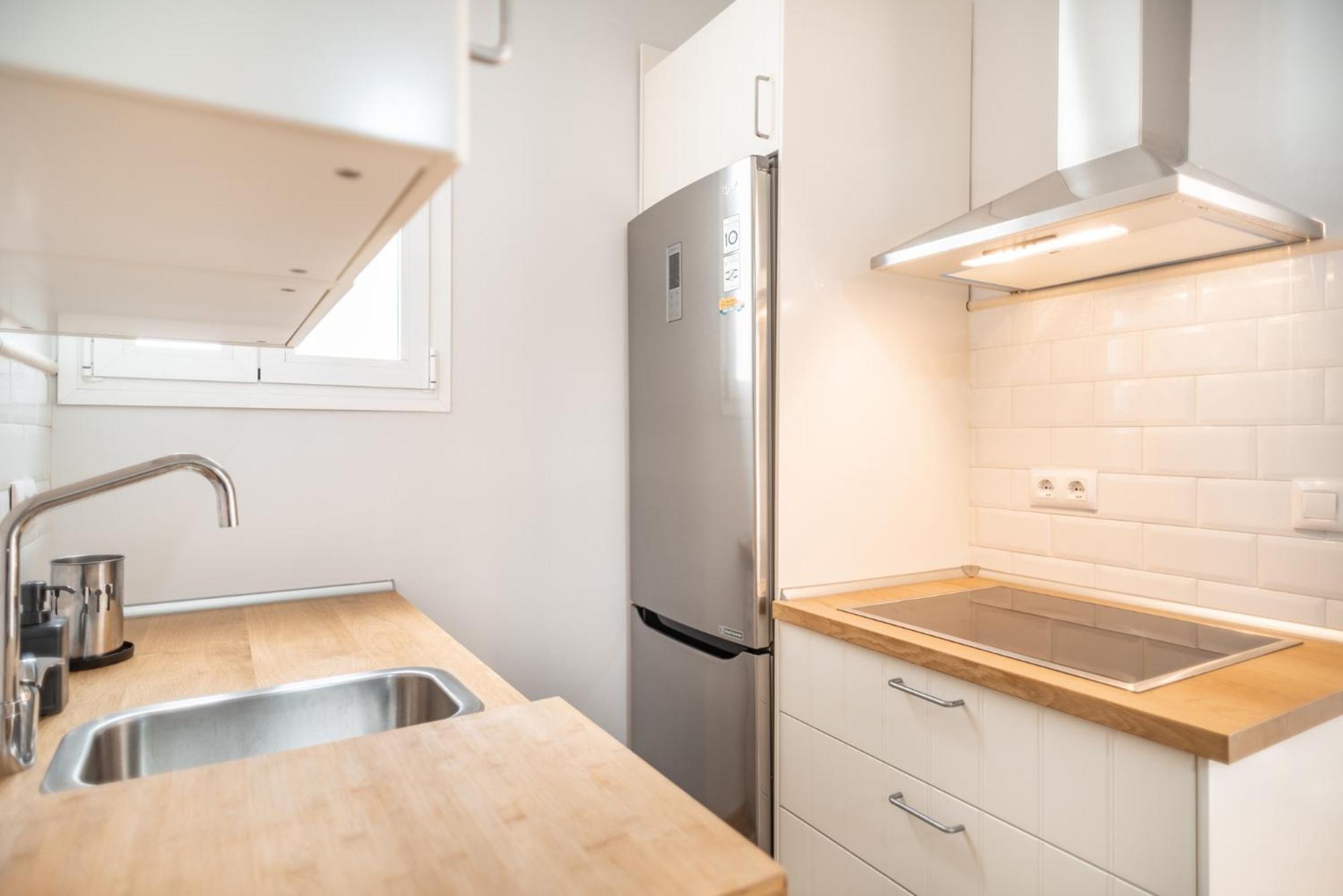 Apartamento Beautiful And Bright- 1bd 1bth- Center *