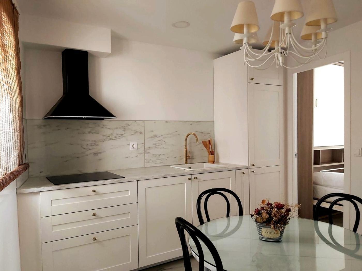Casa Castilla. Triana.perfecta Familias Y Parejas! Sevilla