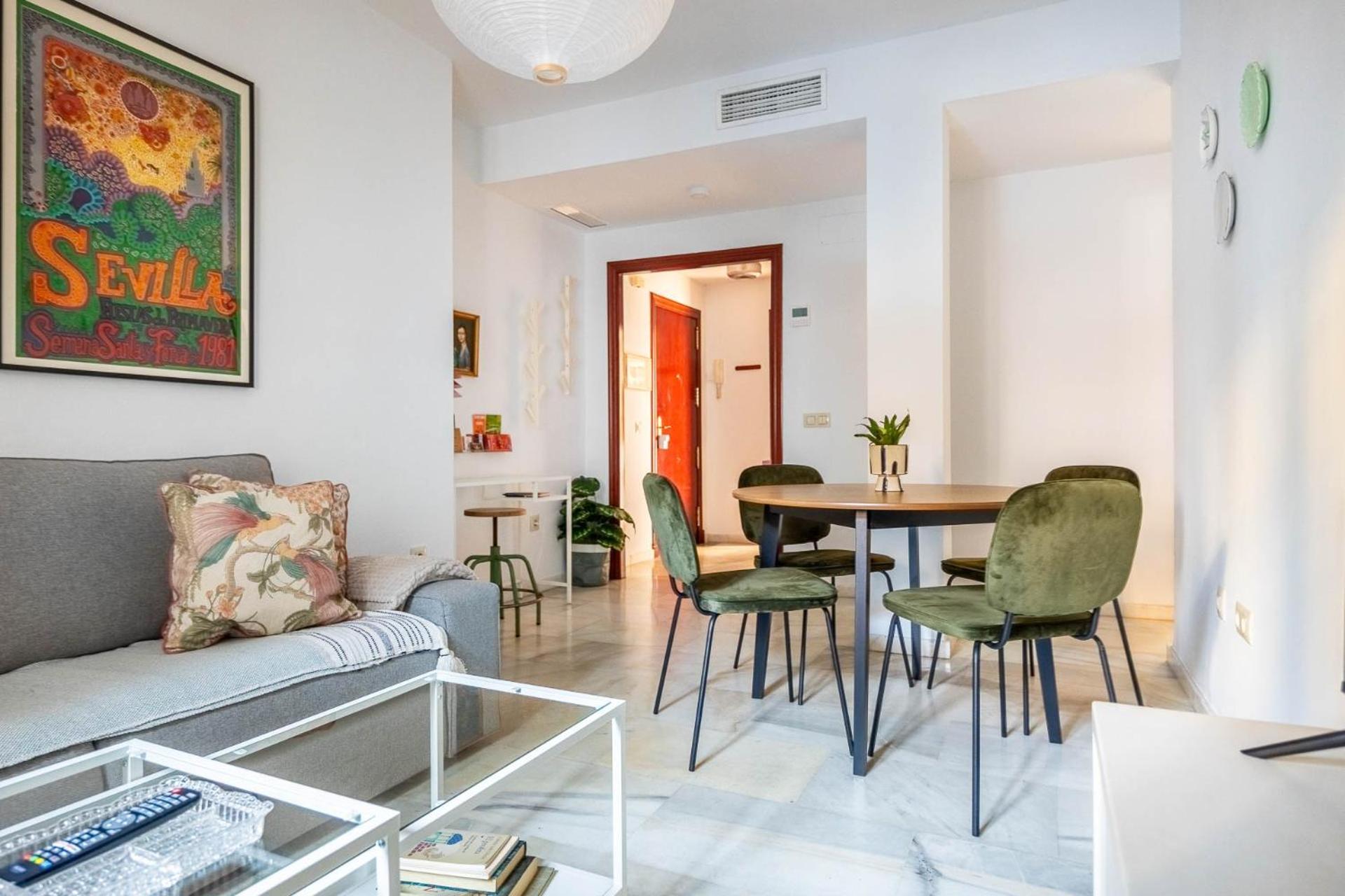 Piso Con Patio Privado Y Parking Nervion Apartamento