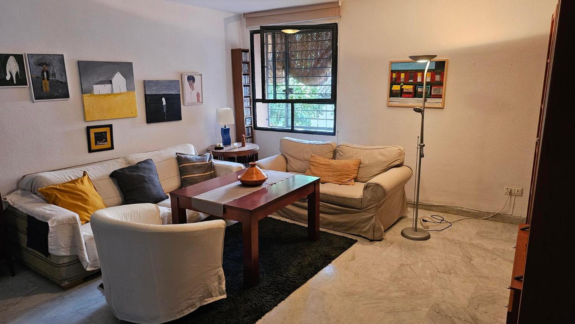 Centrally Located In Old Palace House Apartamento Sevilla