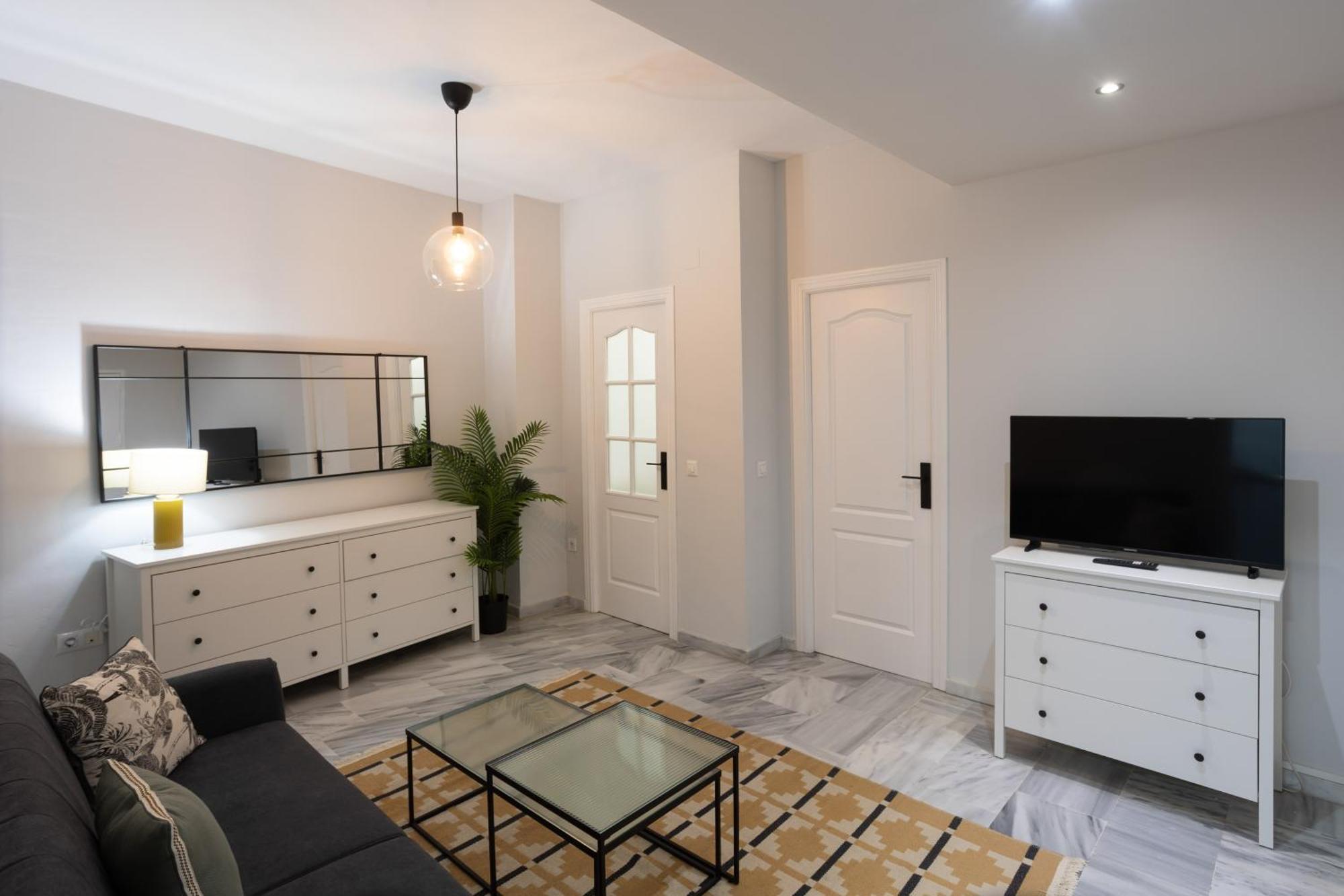 Guadalquivir Urban Apartment *