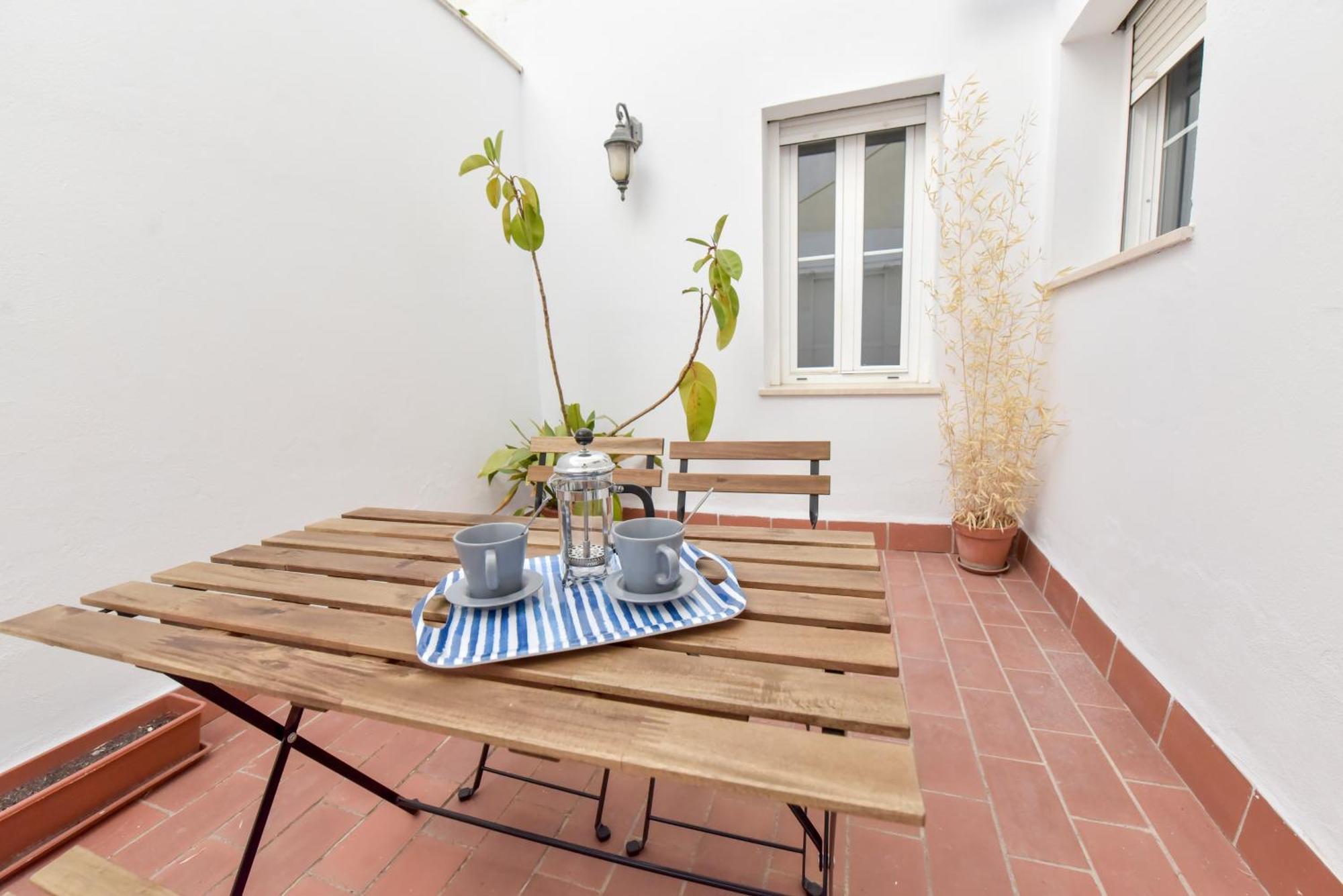 New! Quality Flat In The Center - Private Terrace Apartment