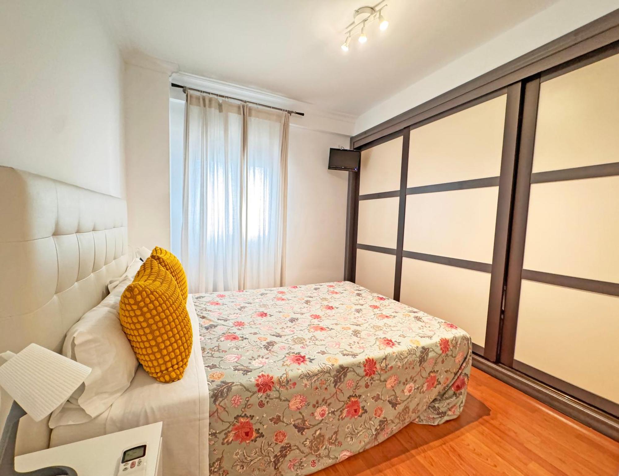 Triana Luxury Numancia Apartamento