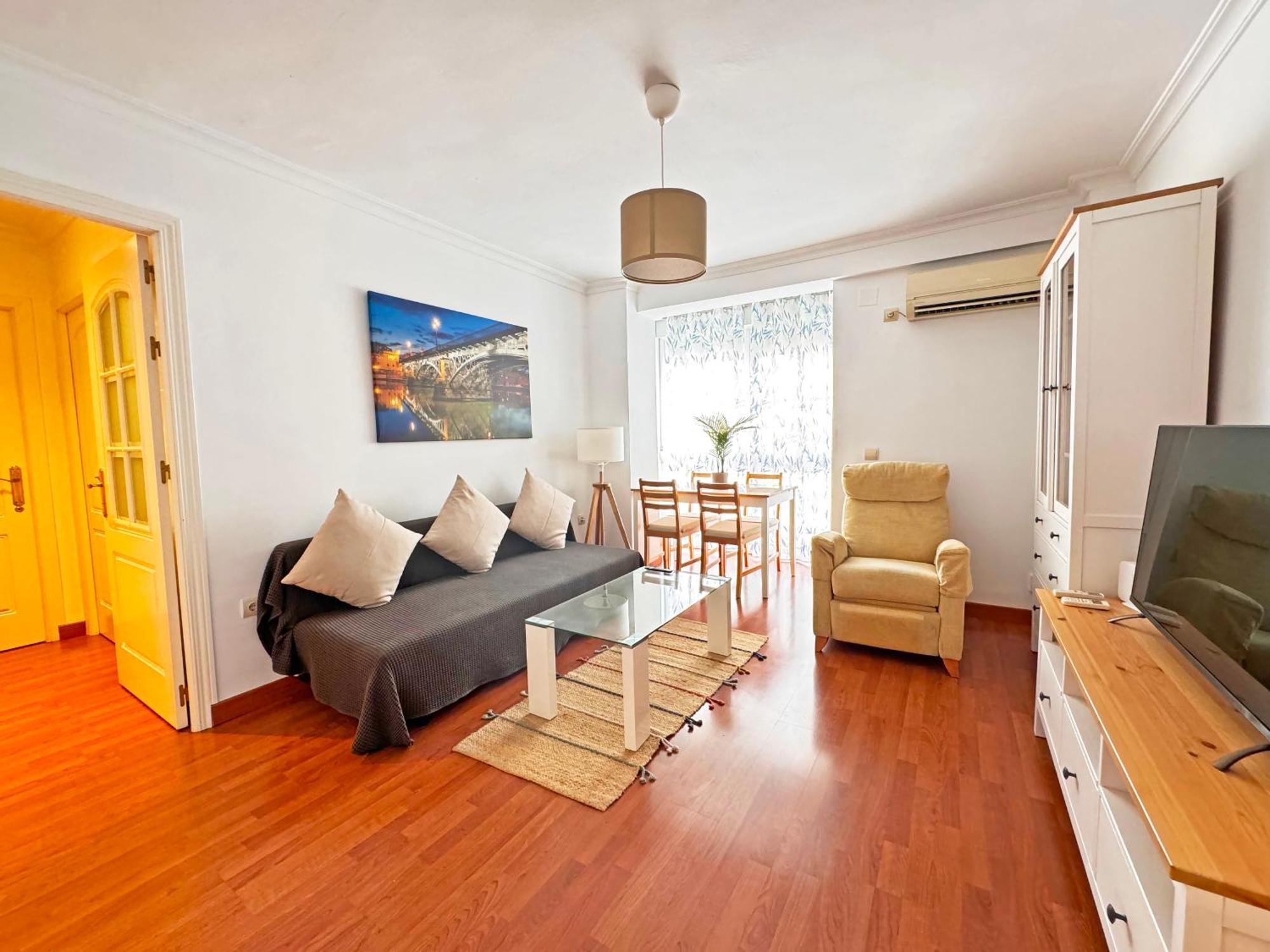 Triana Luxury Numancia * Sevilla
